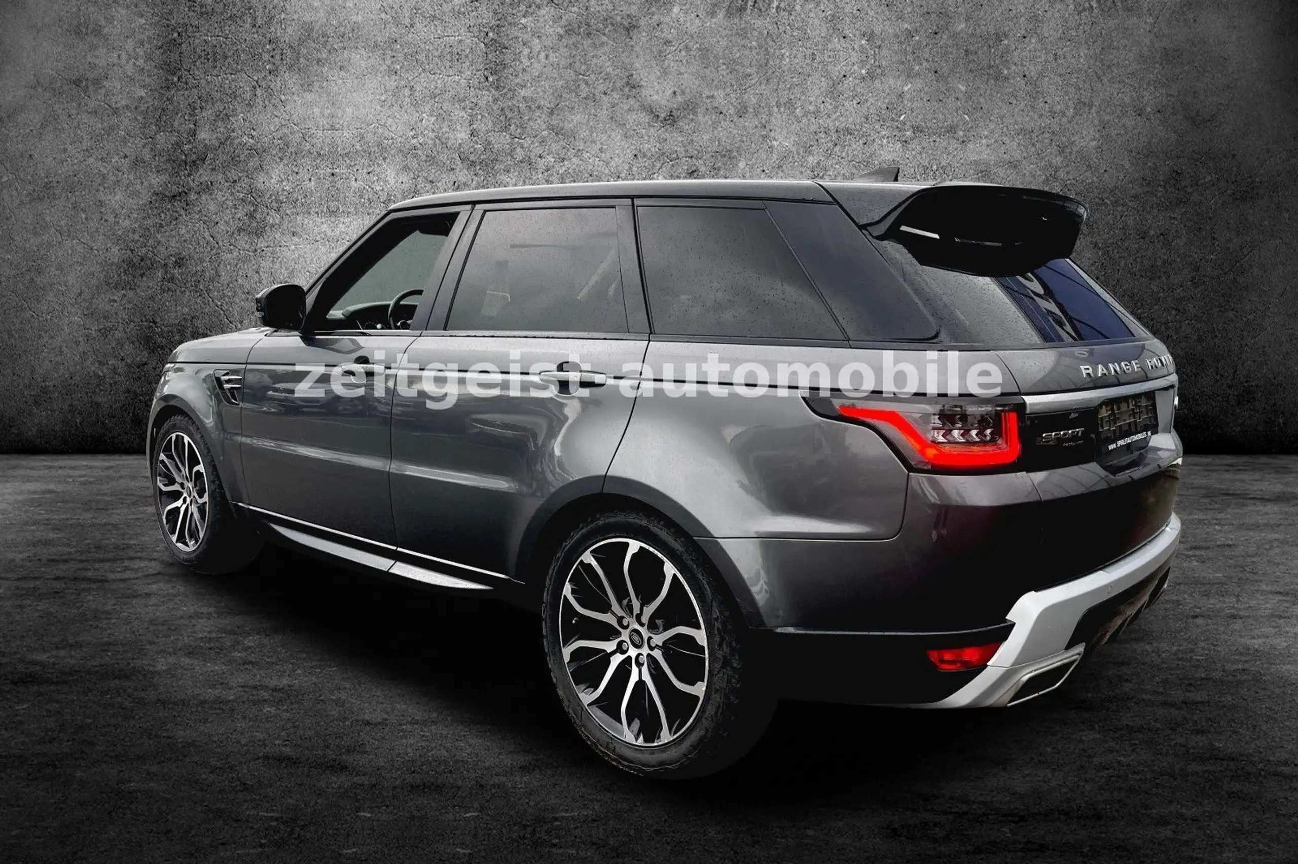 Land Rover - Range Rover Sport