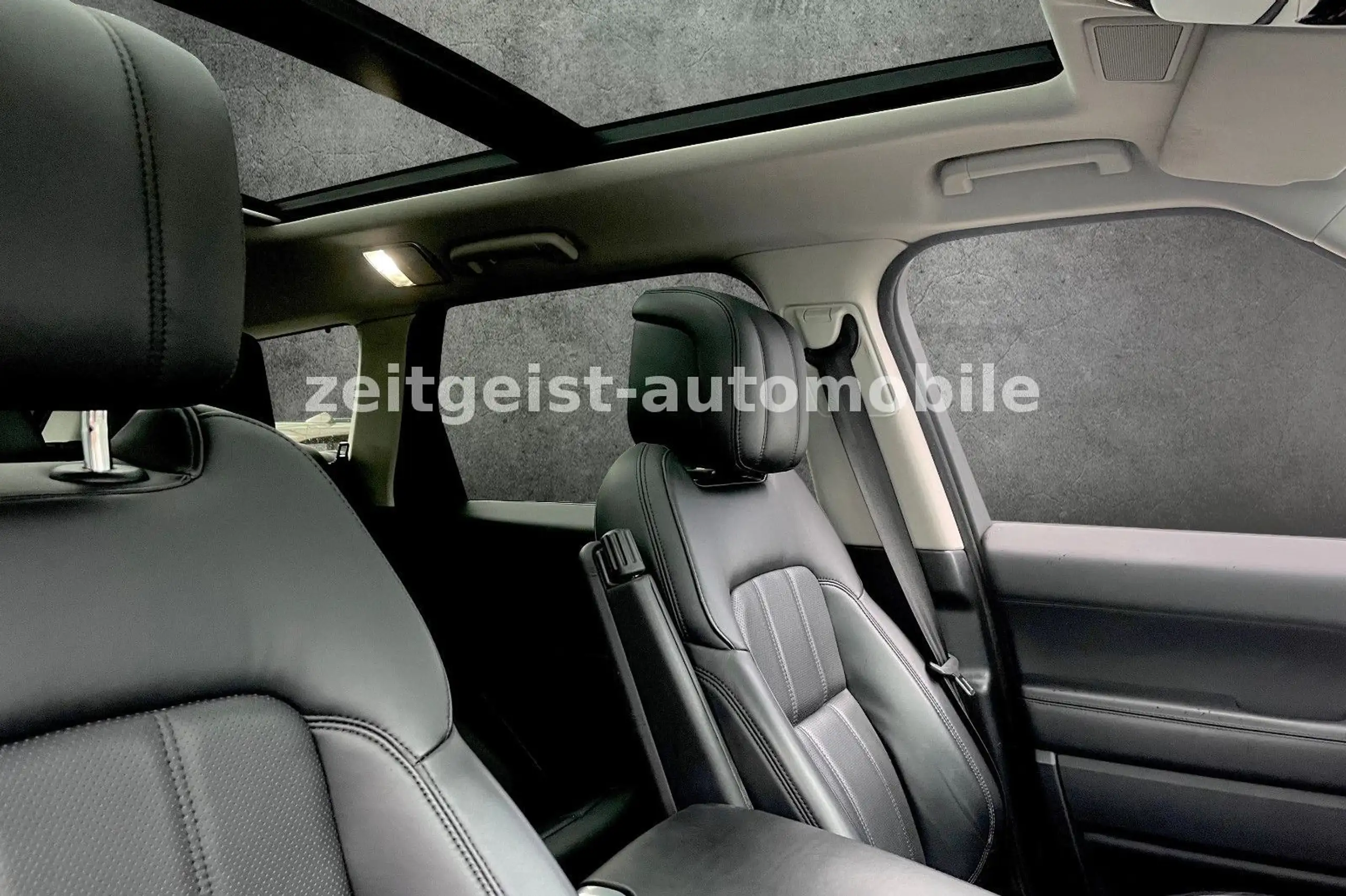 Land Rover - Range Rover Sport