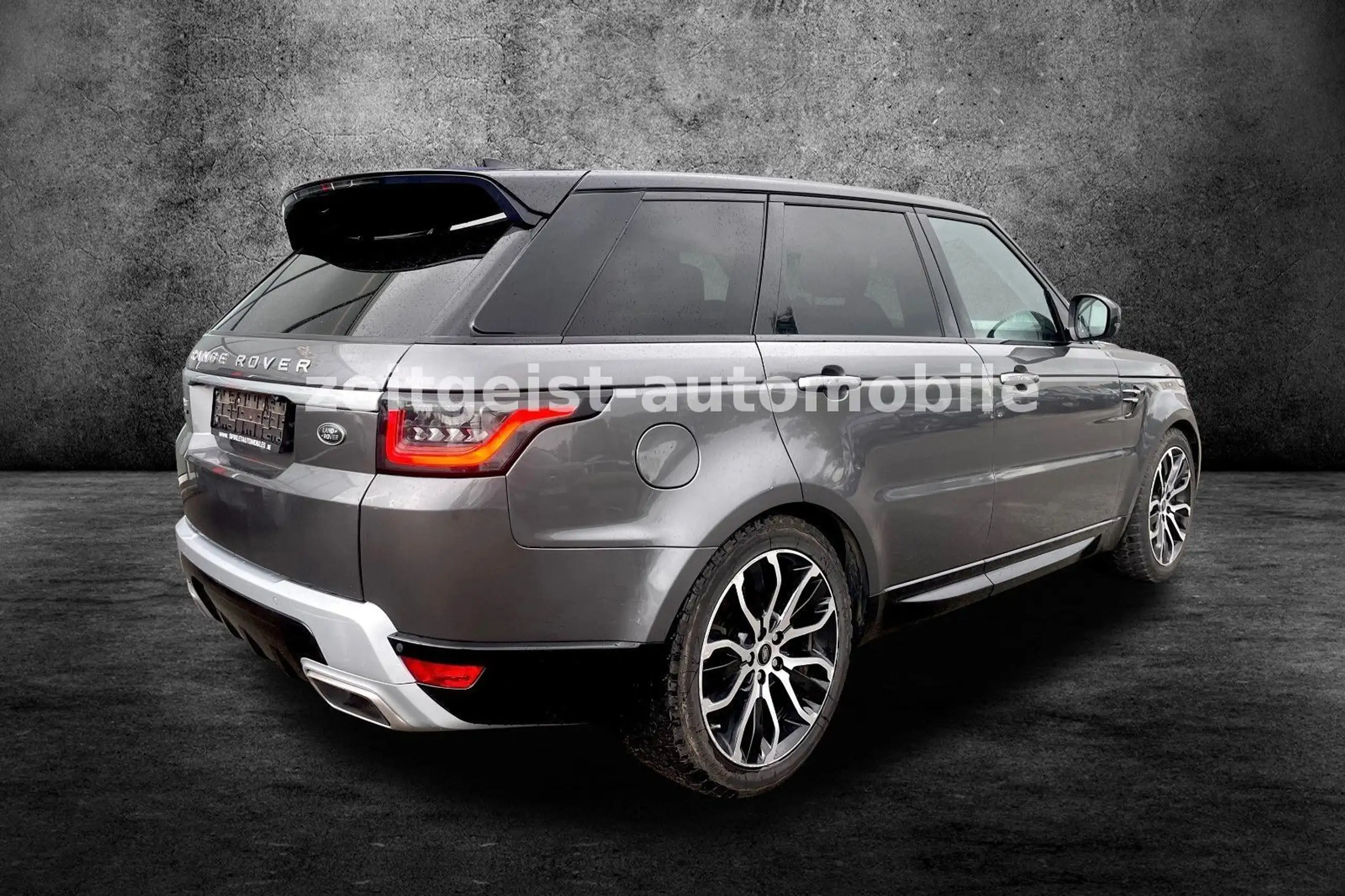 Land Rover - Range Rover Sport