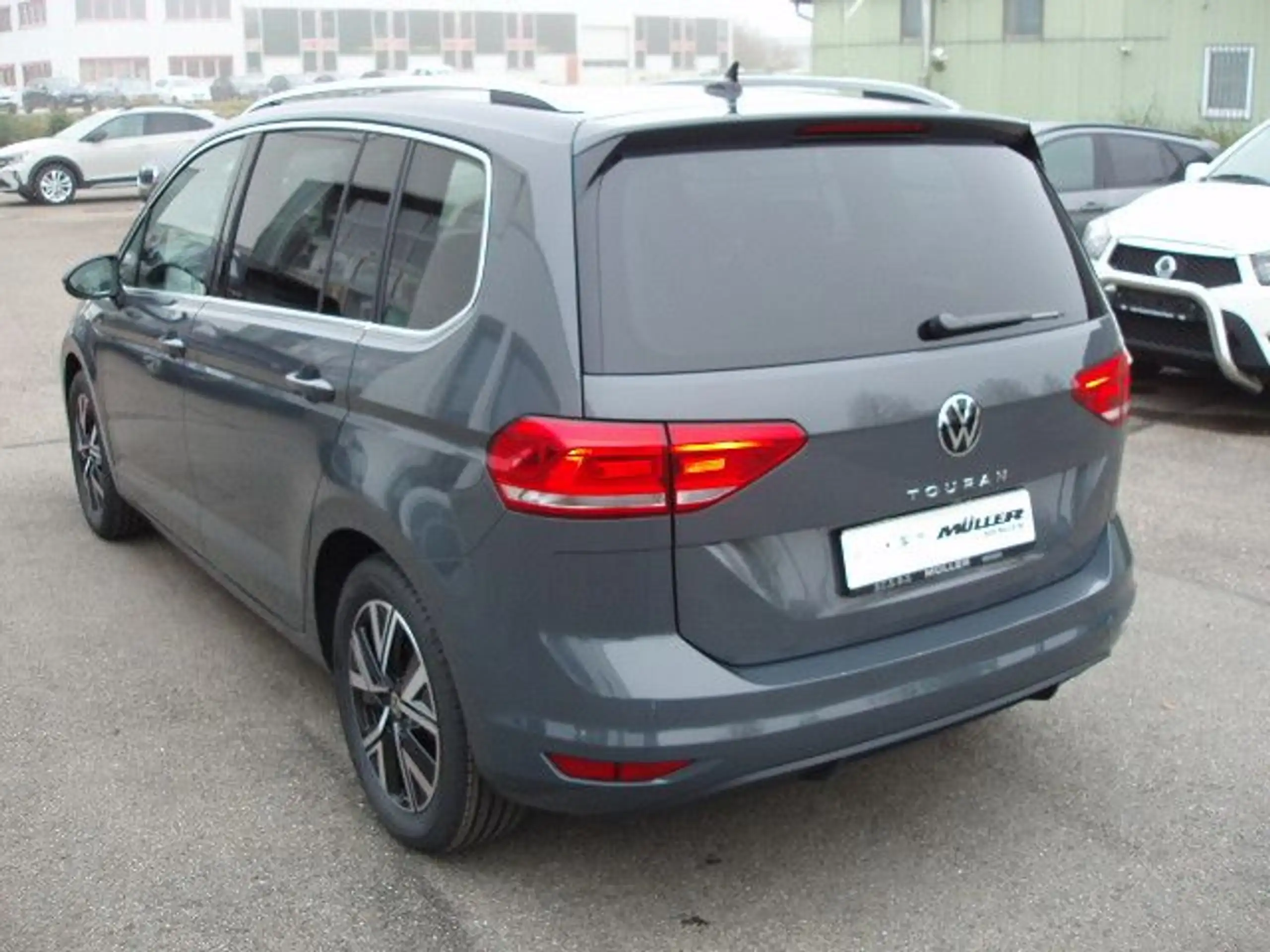 Volkswagen - Touran