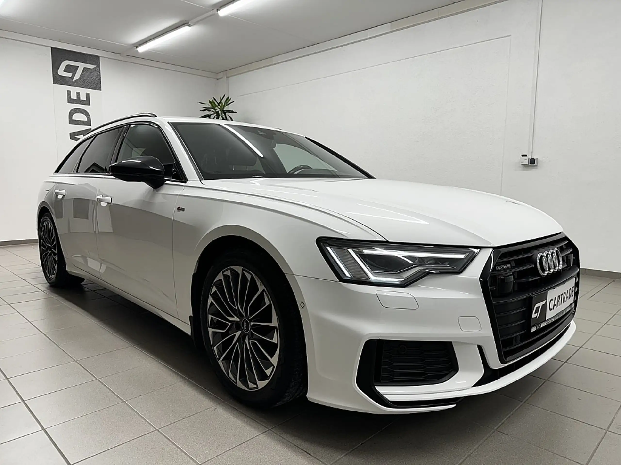 Audi - A6