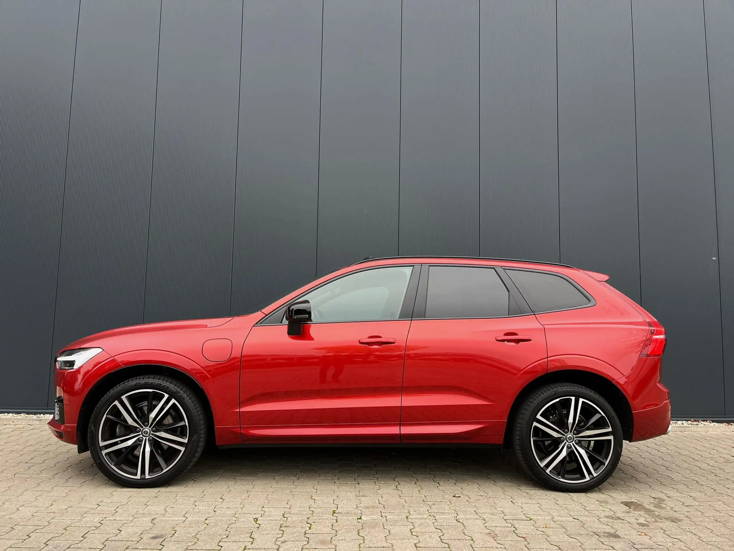 Volvo - XC60