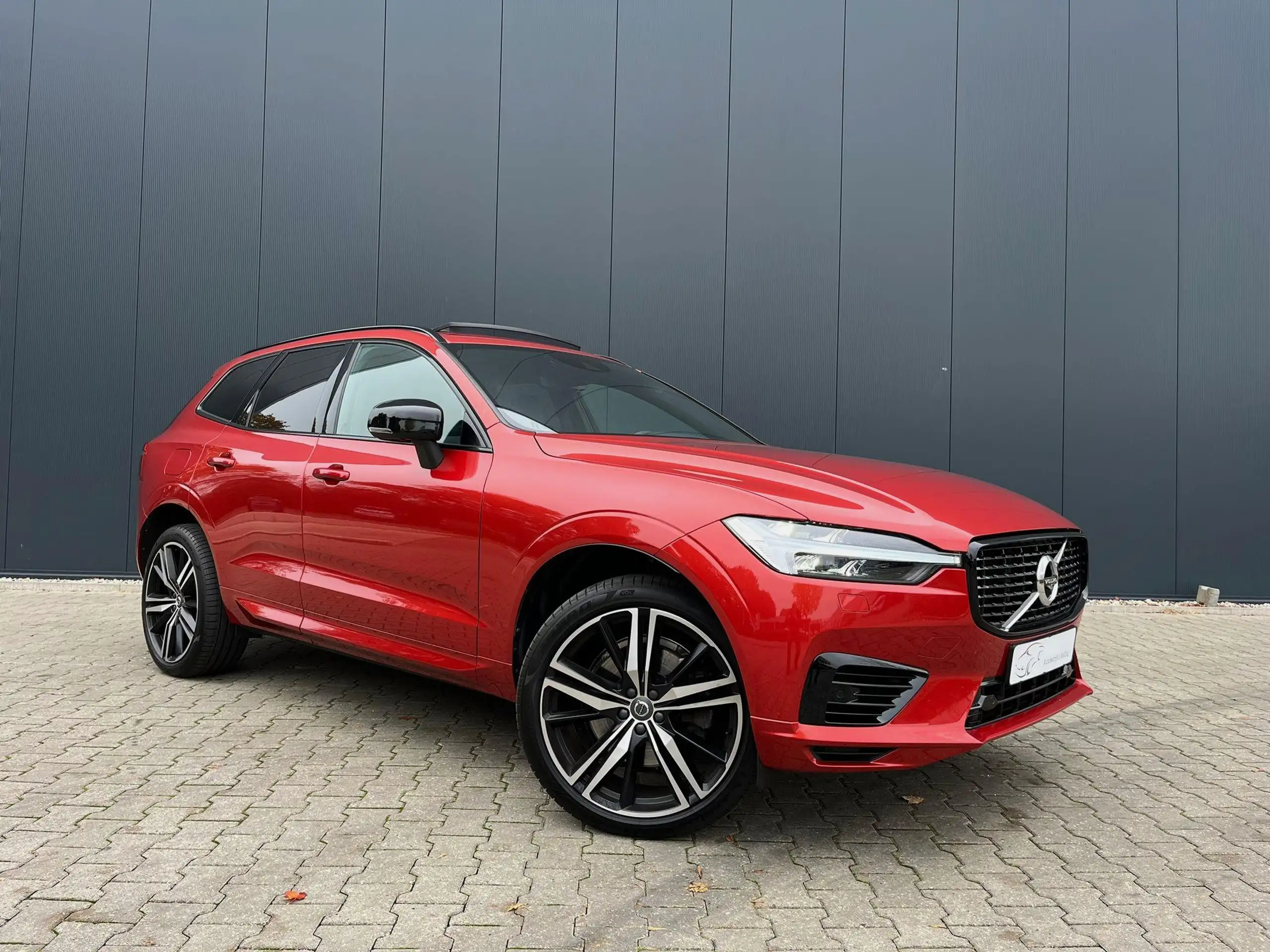 Volvo - XC60