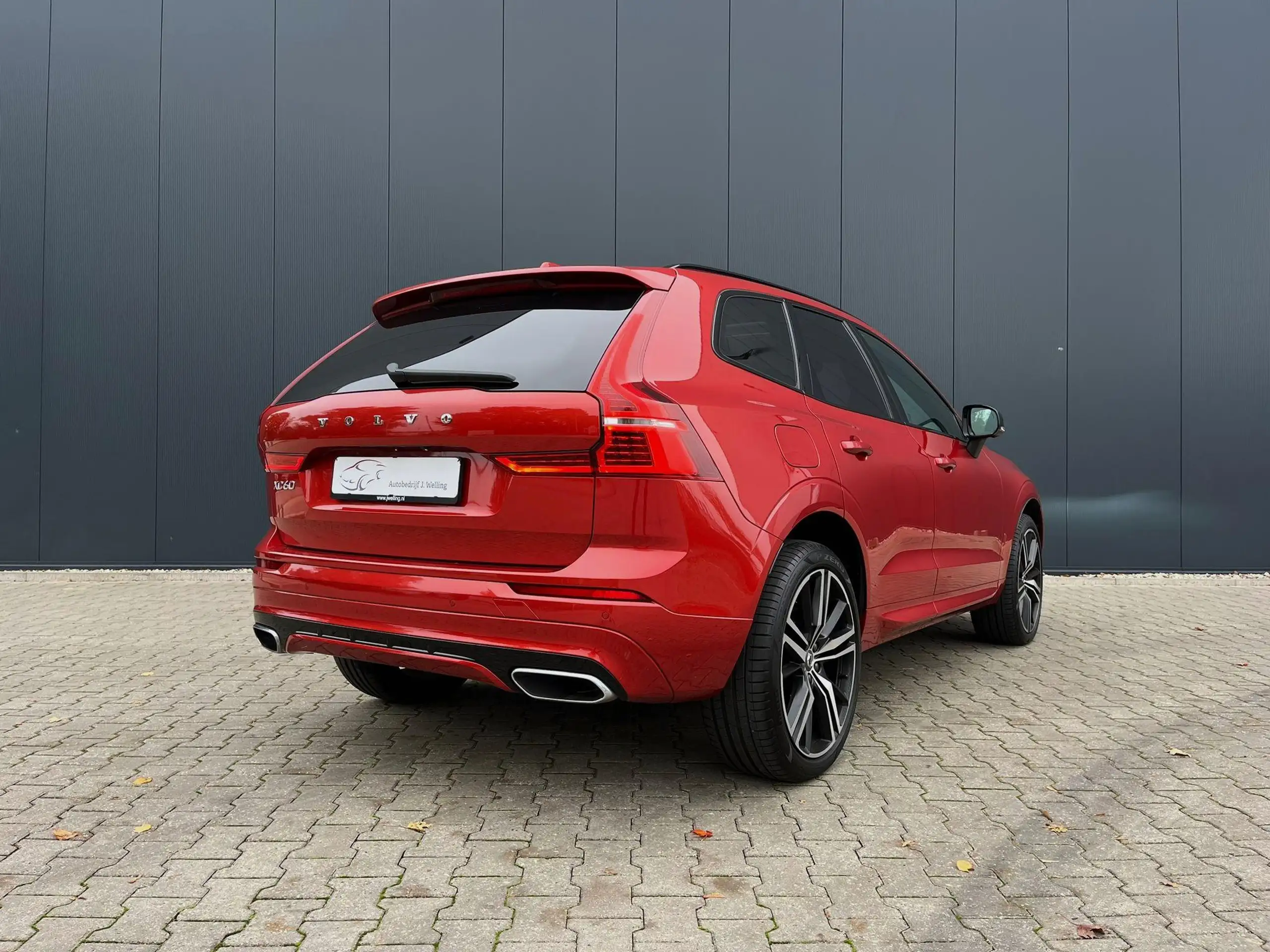 Volvo - XC60