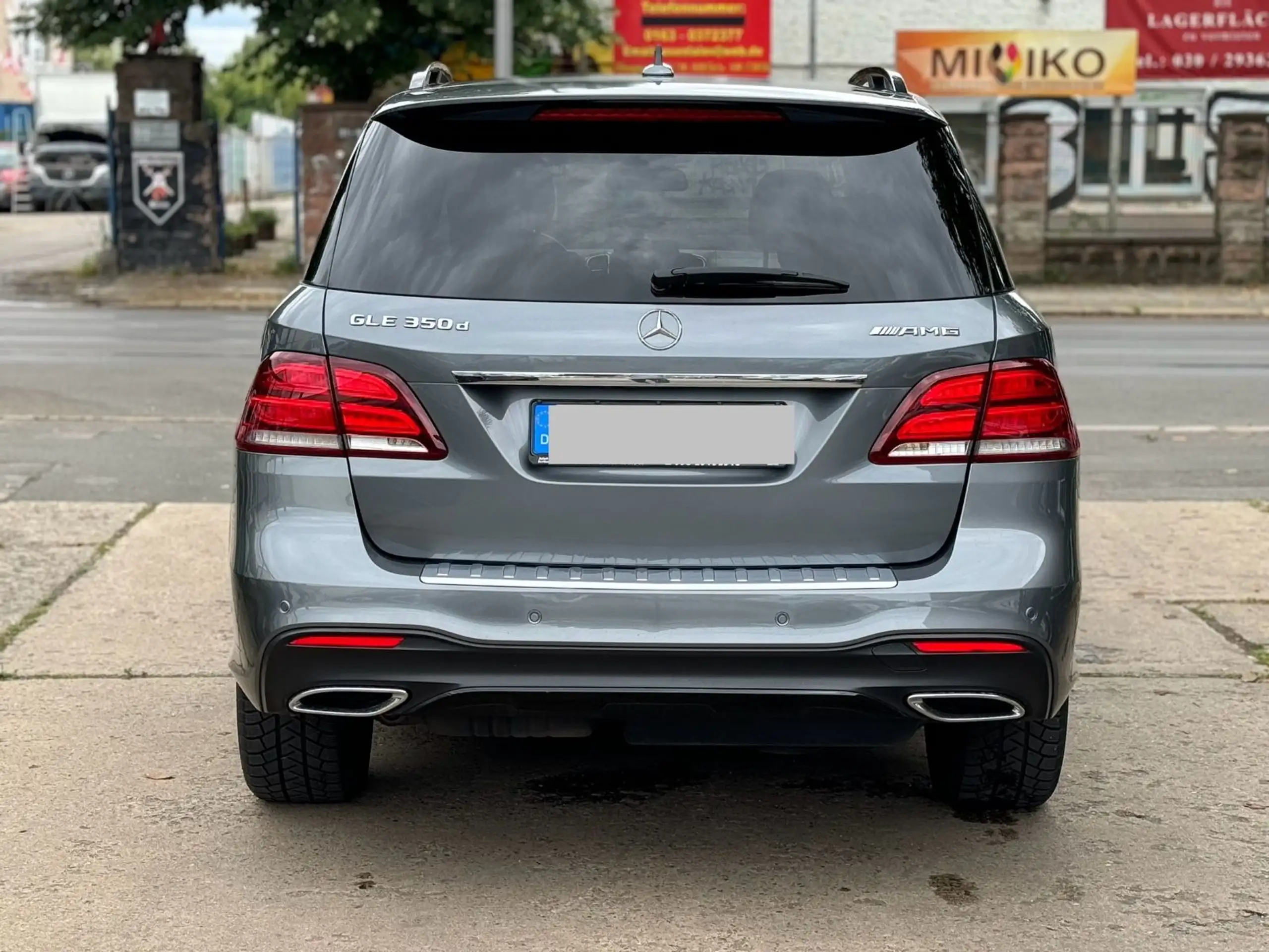 Mercedes-Benz - GLE 350