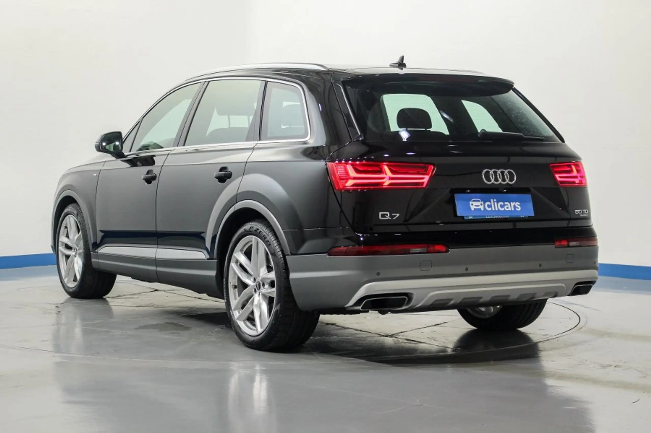 Audi - Q7