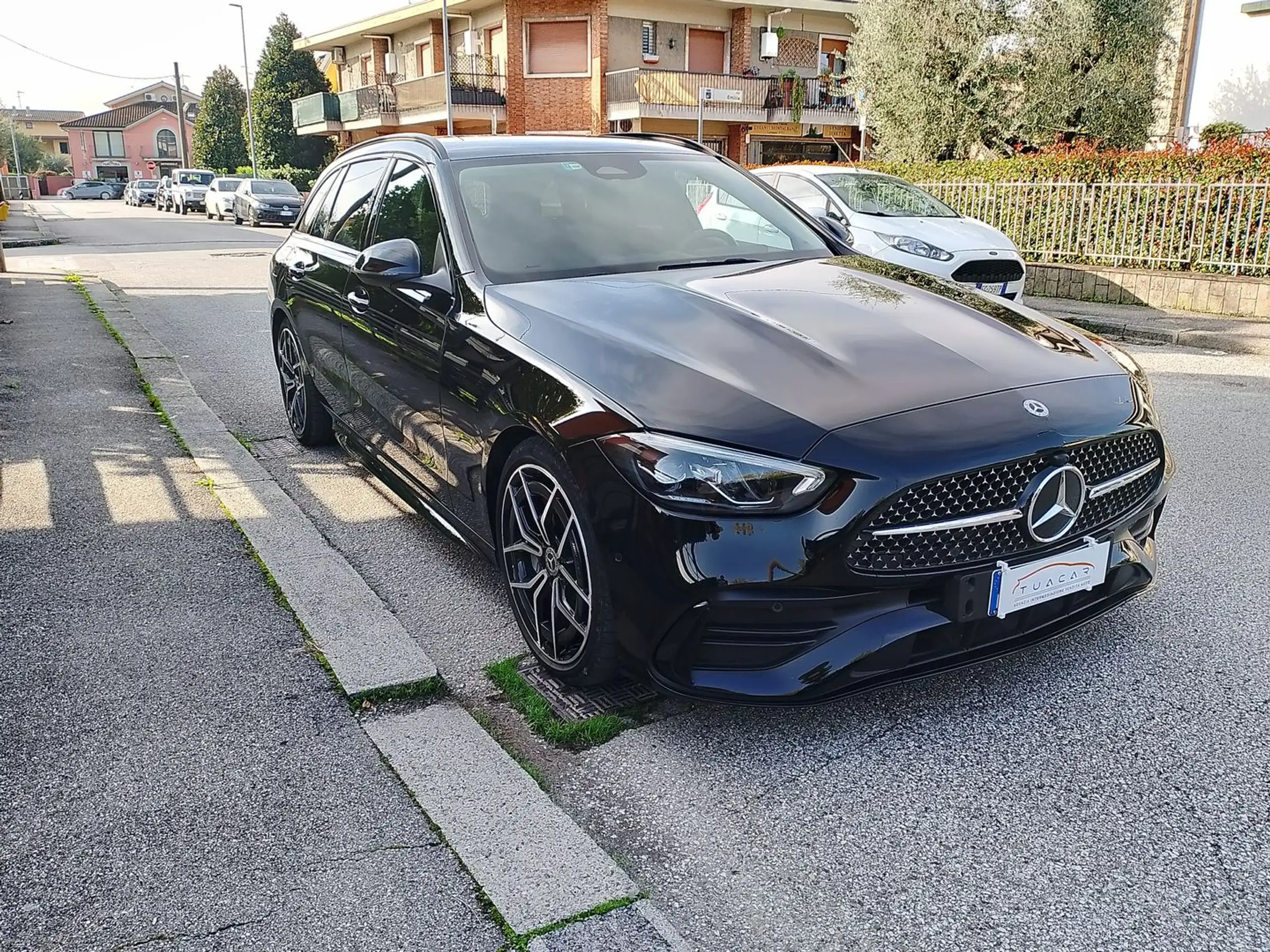 Mercedes-Benz - C 220