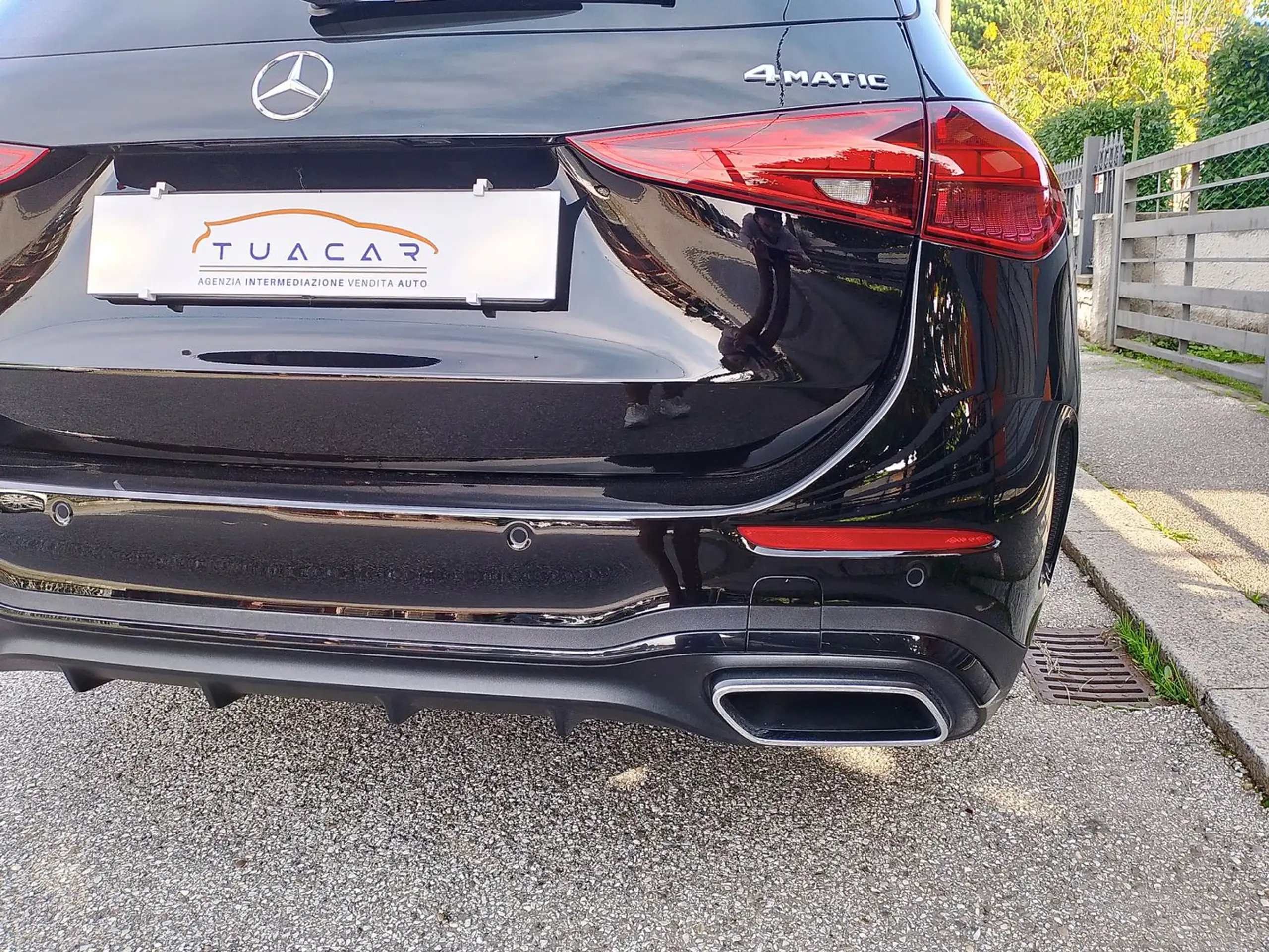 Mercedes-Benz - C 220