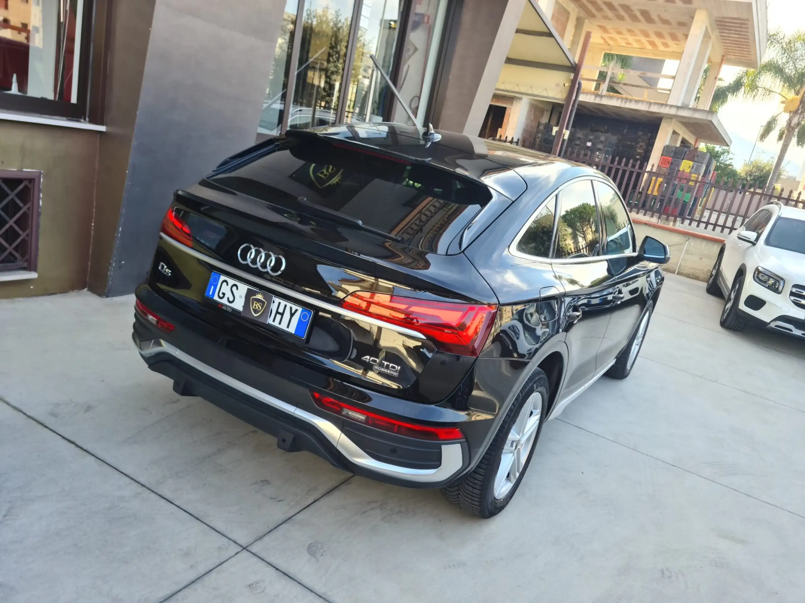 Audi - Q5