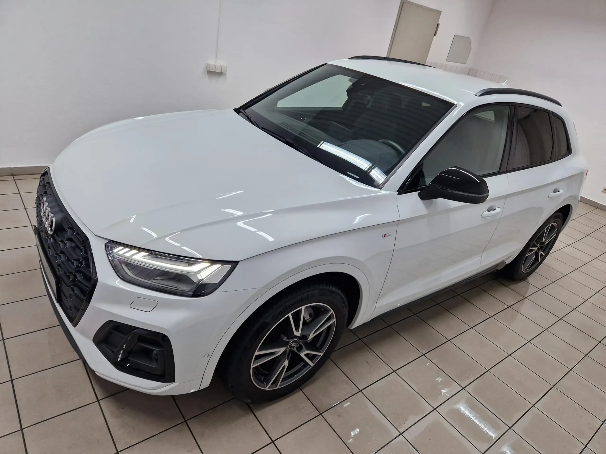 Audi - Q5