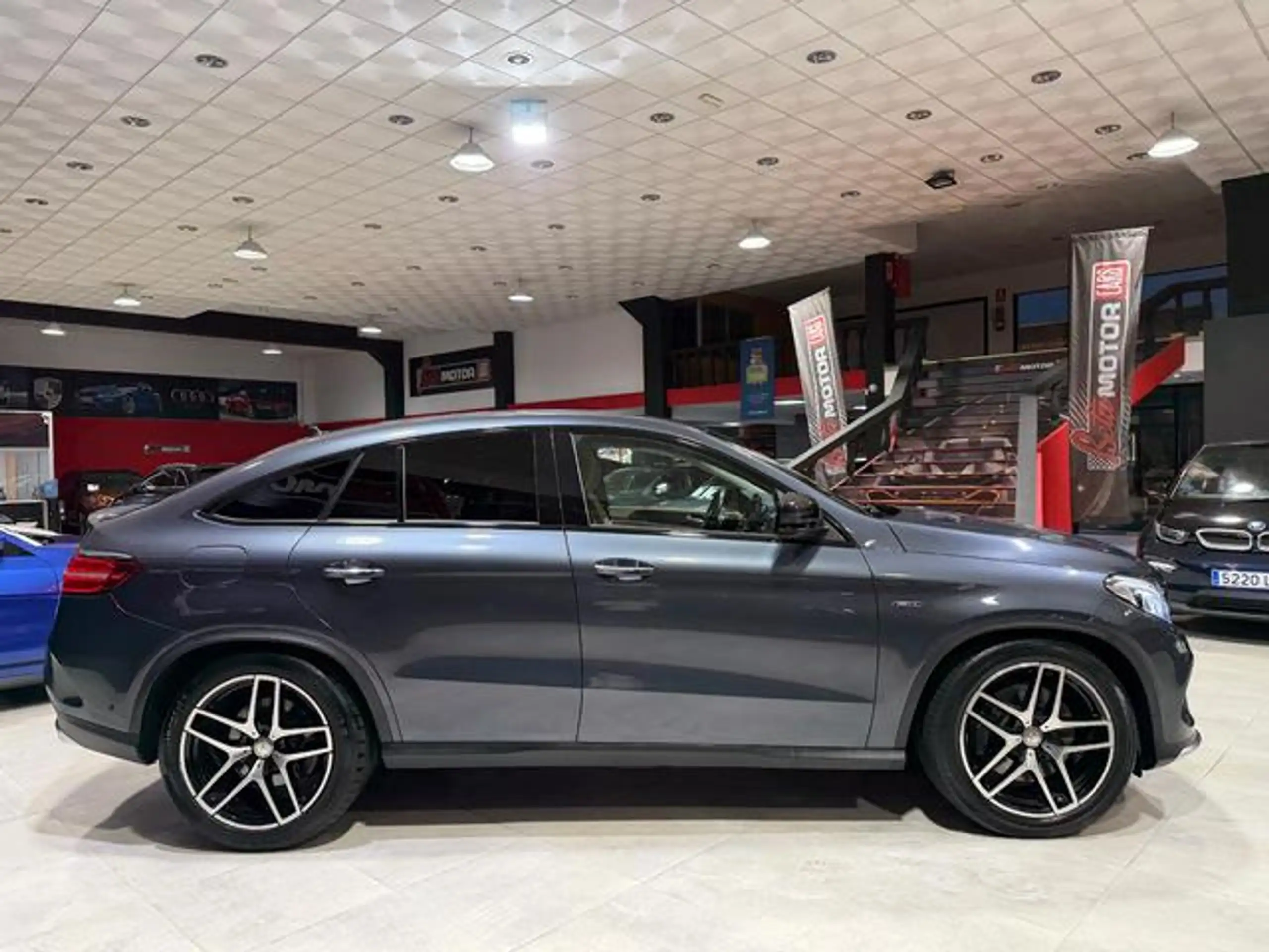 Mercedes-Benz - GLE 450