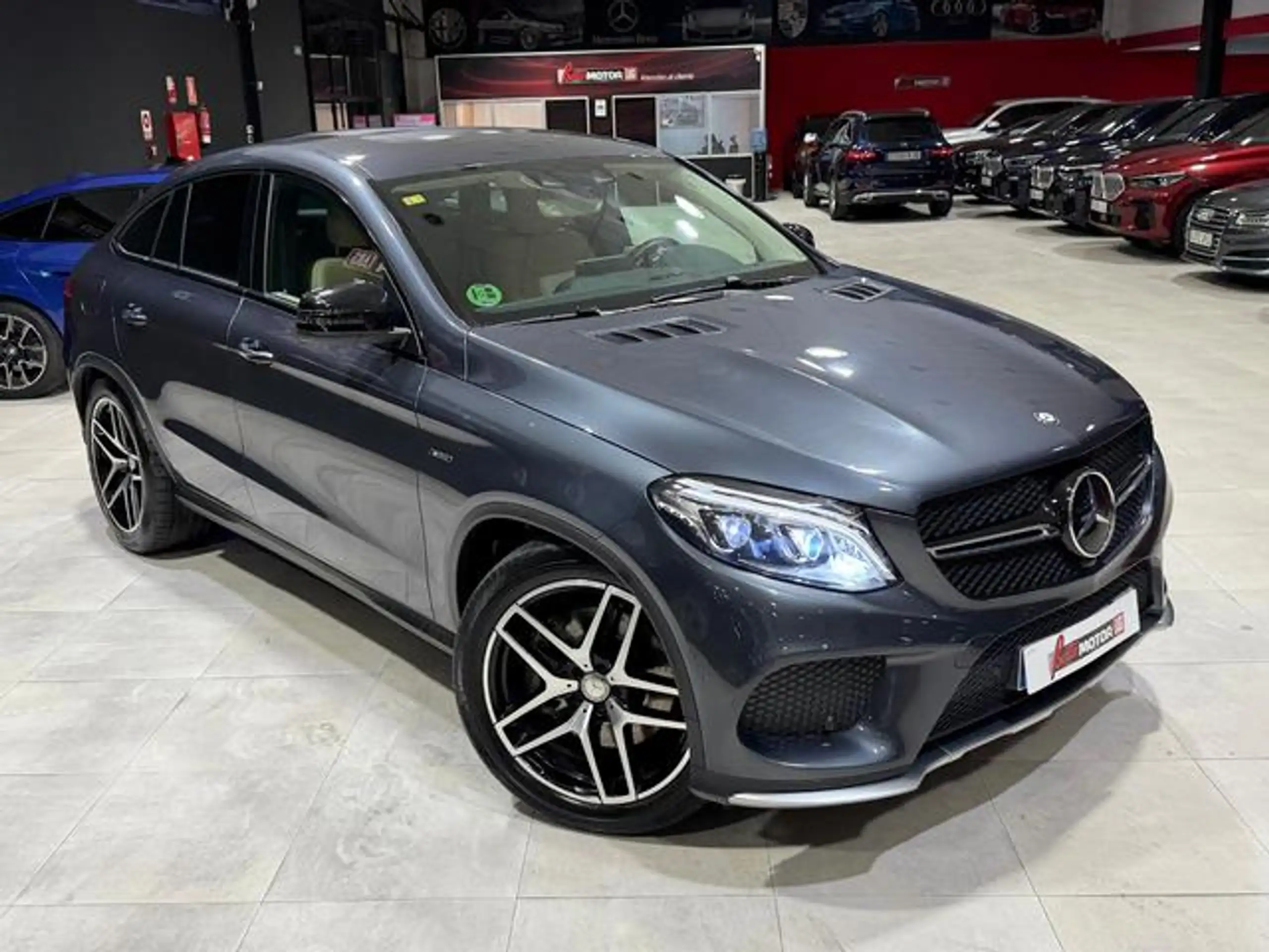 Mercedes-Benz - GLE 450