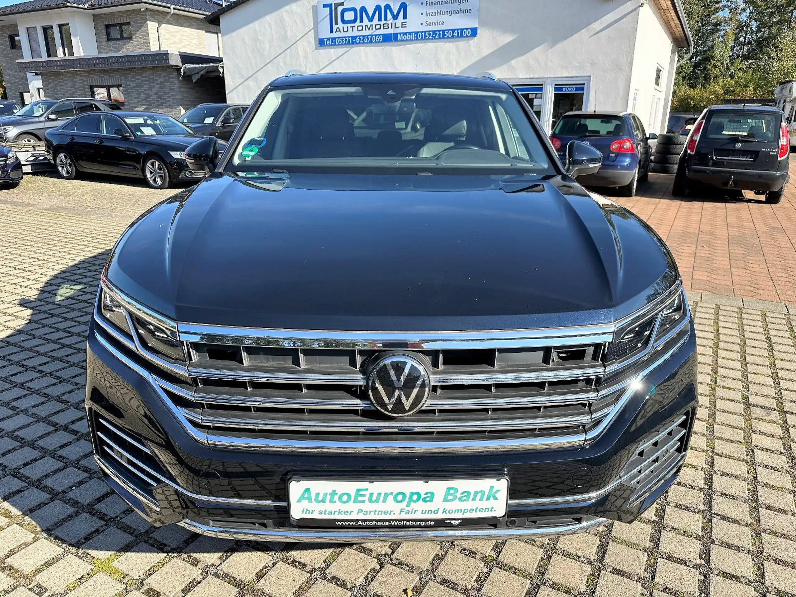 Volkswagen - Touareg