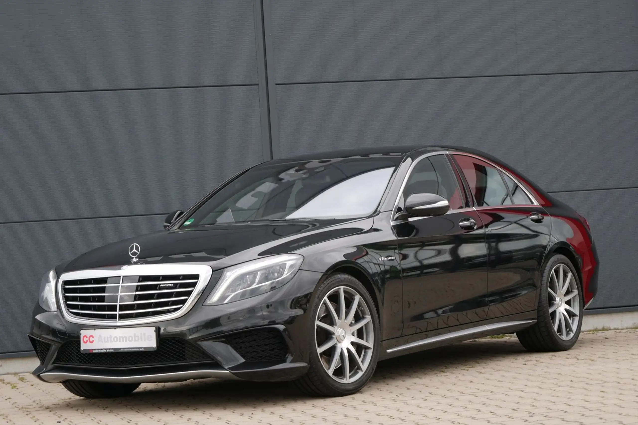 Mercedes-Benz - S 63 AMG