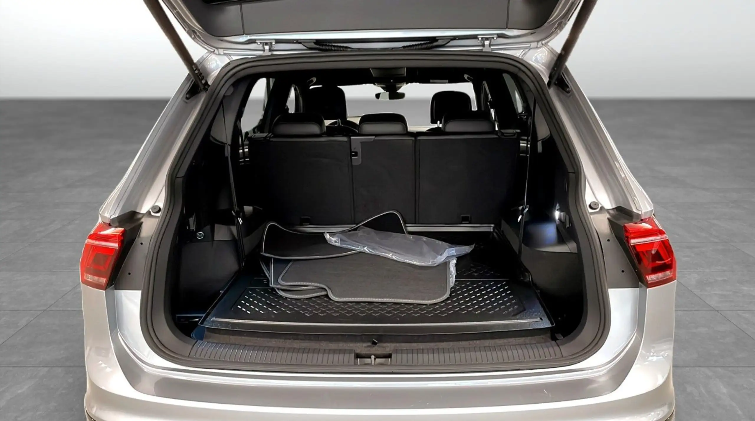 Volkswagen - Tiguan Allspace