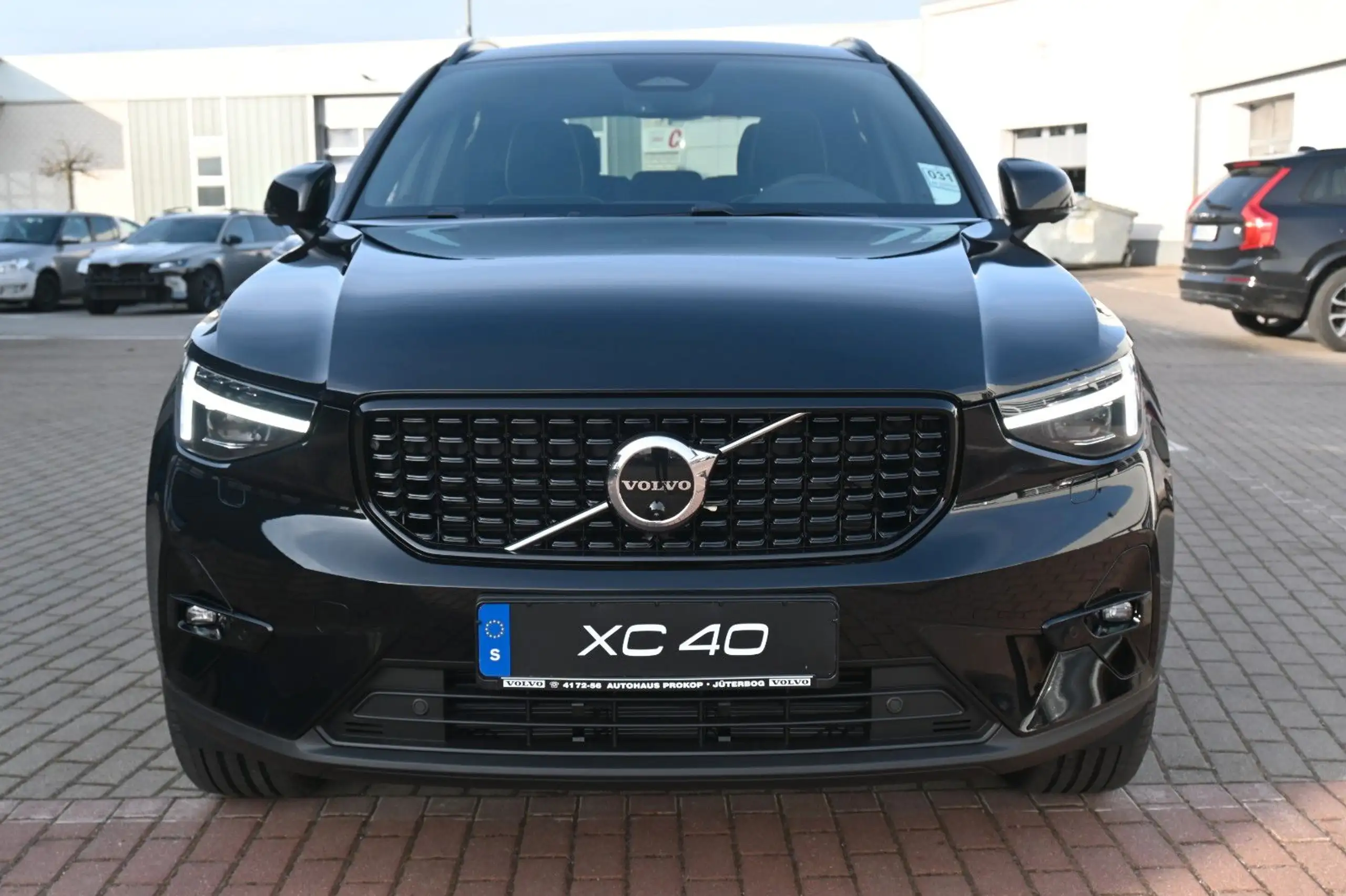 Volvo - XC40