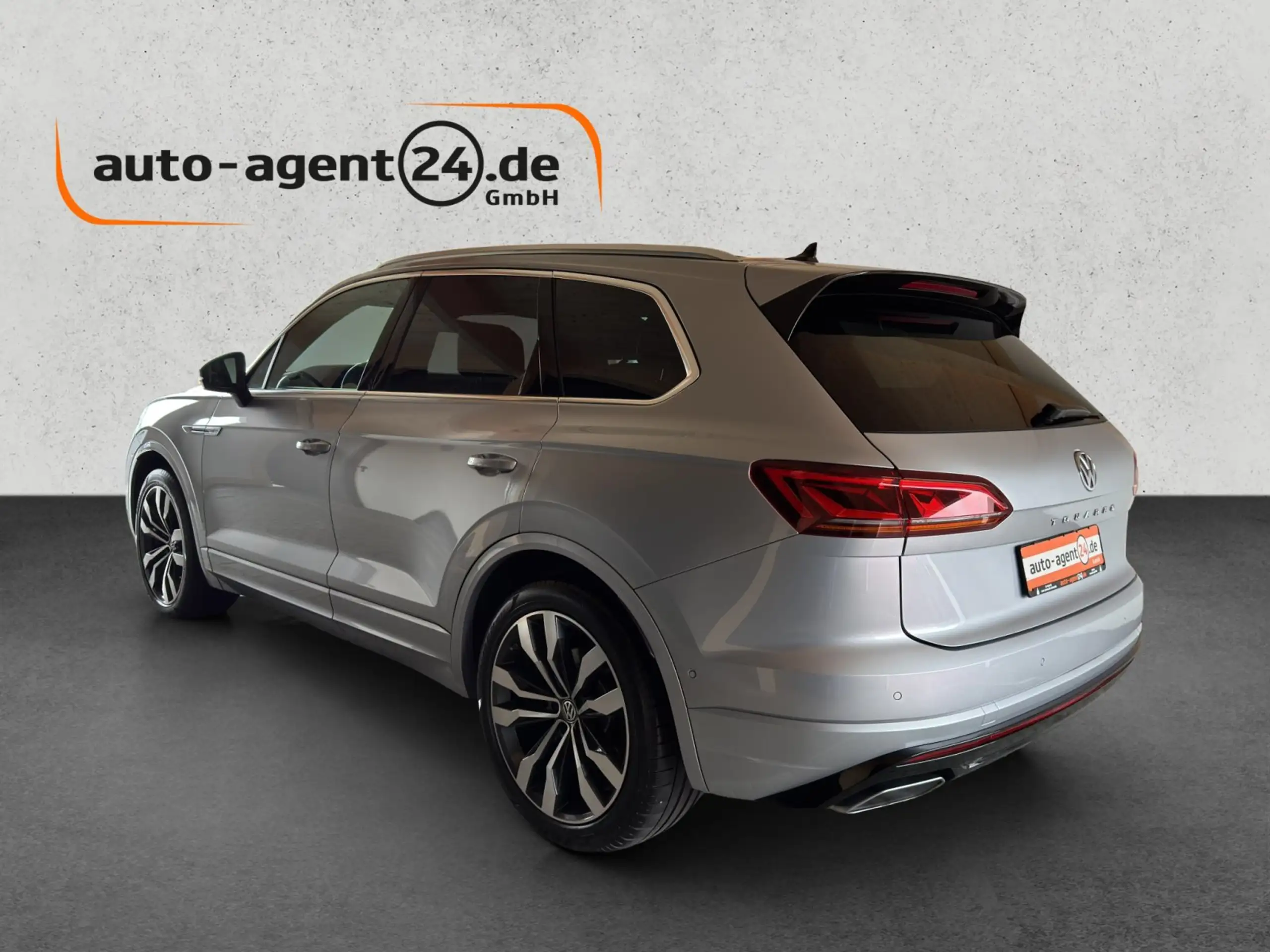 Volkswagen - Touareg