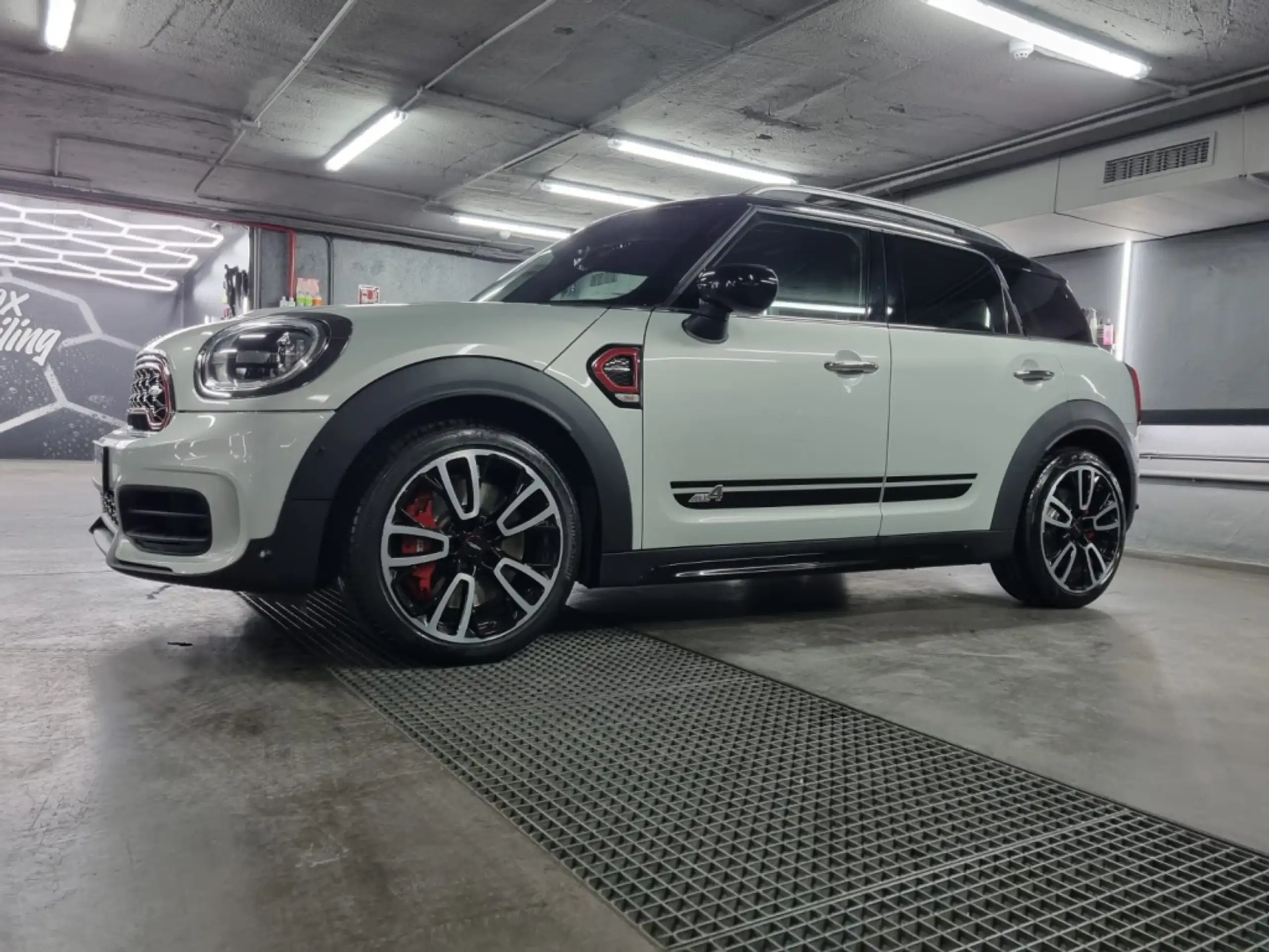 MINI - John Cooper Works Countryman