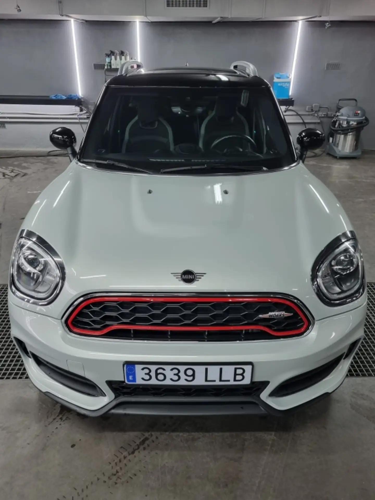 MINI - John Cooper Works Countryman