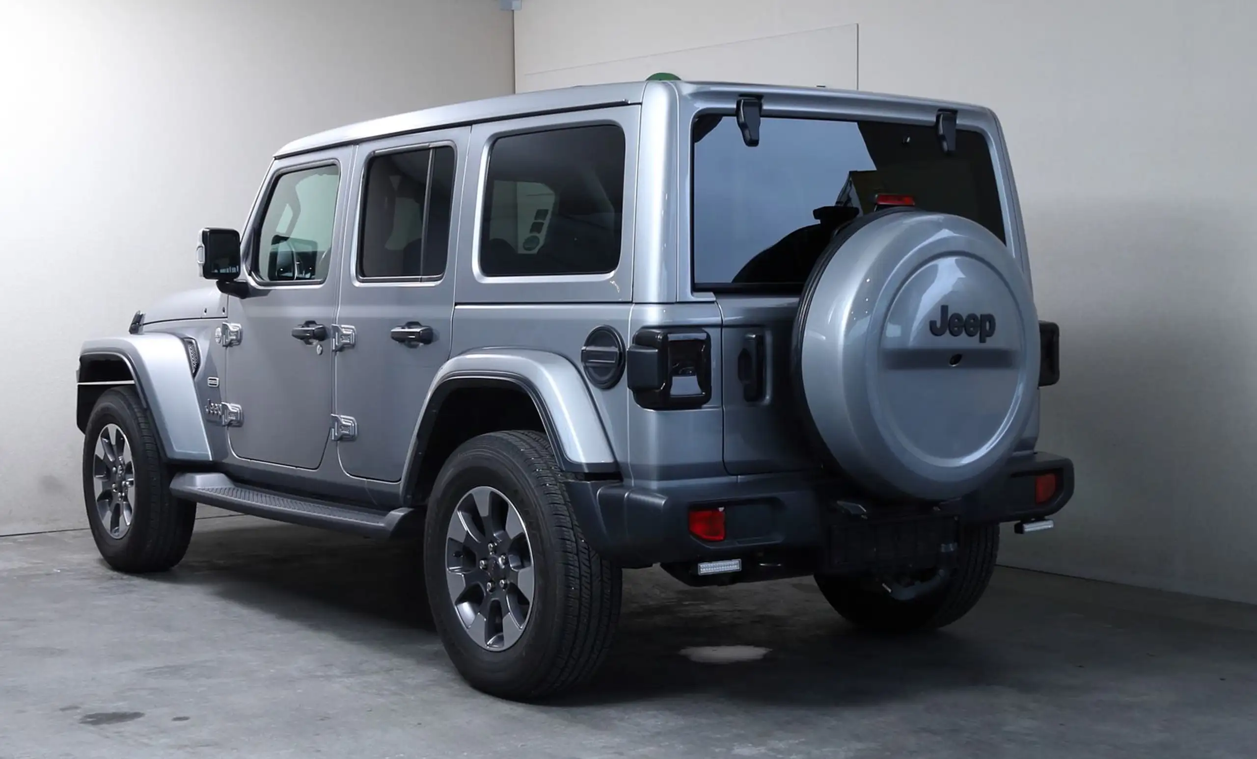 Jeep - Wrangler