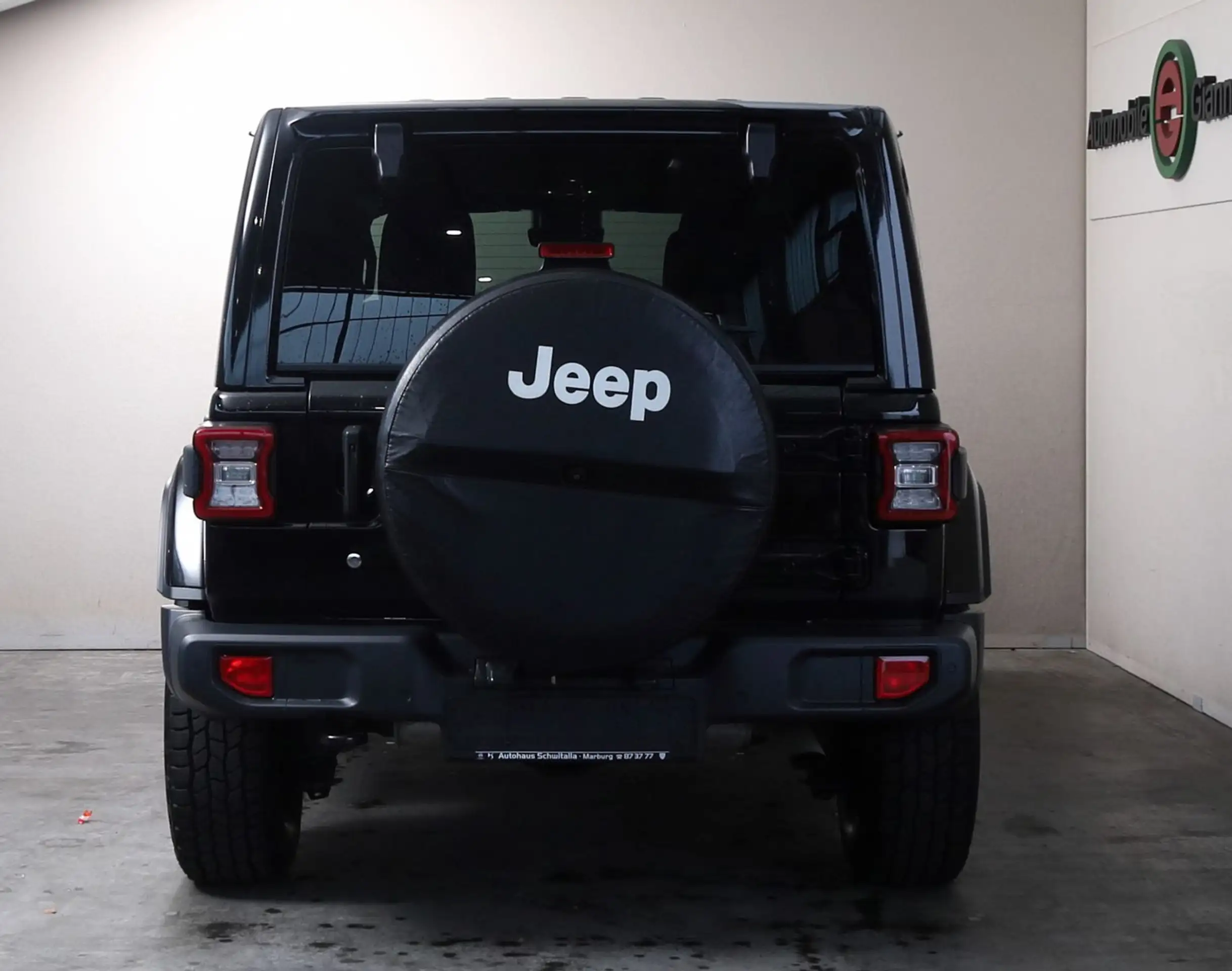 Jeep - Wrangler