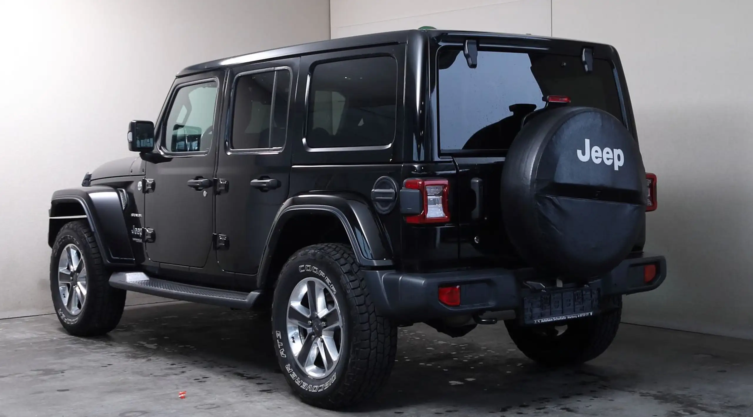 Jeep - Wrangler