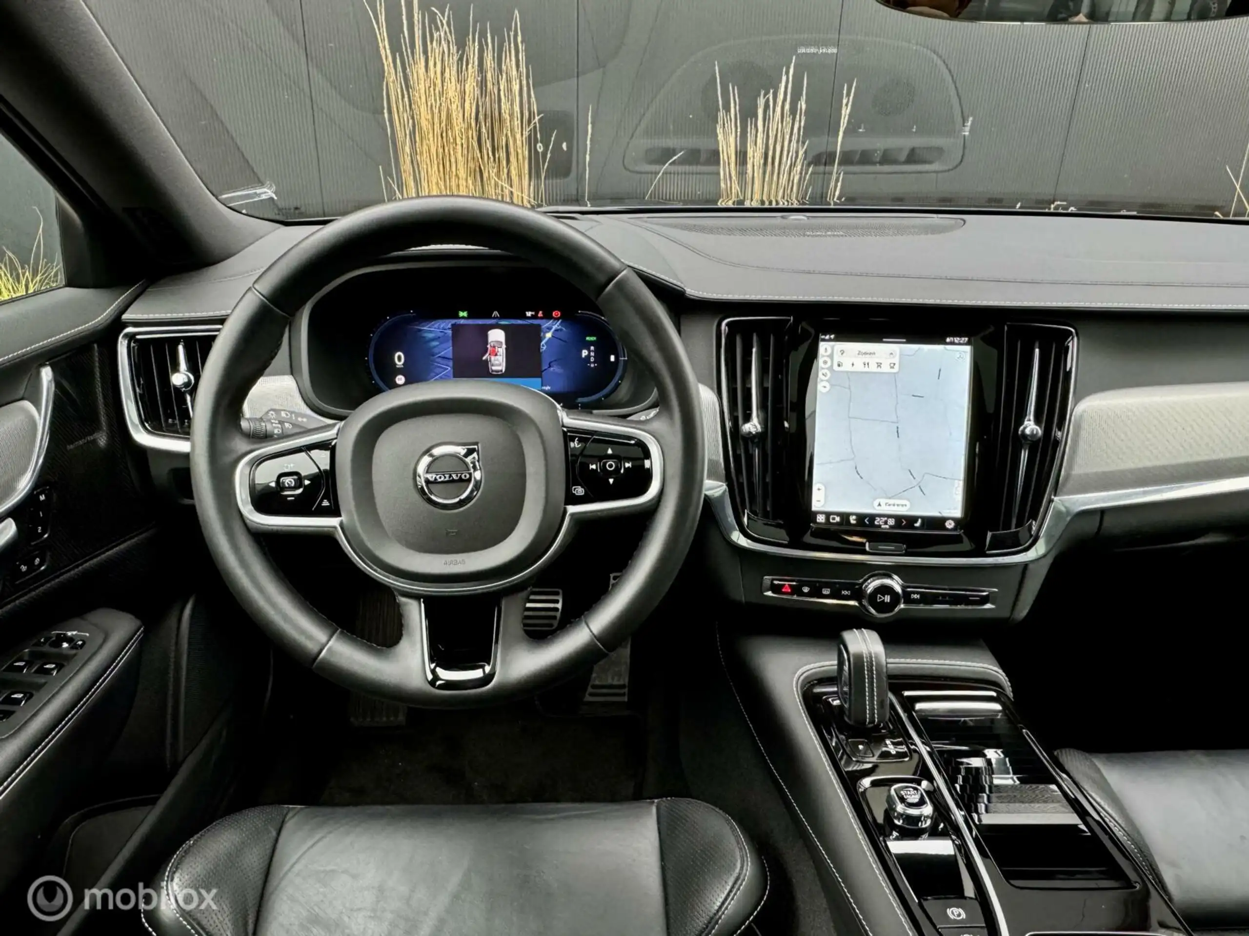 Volvo - V90