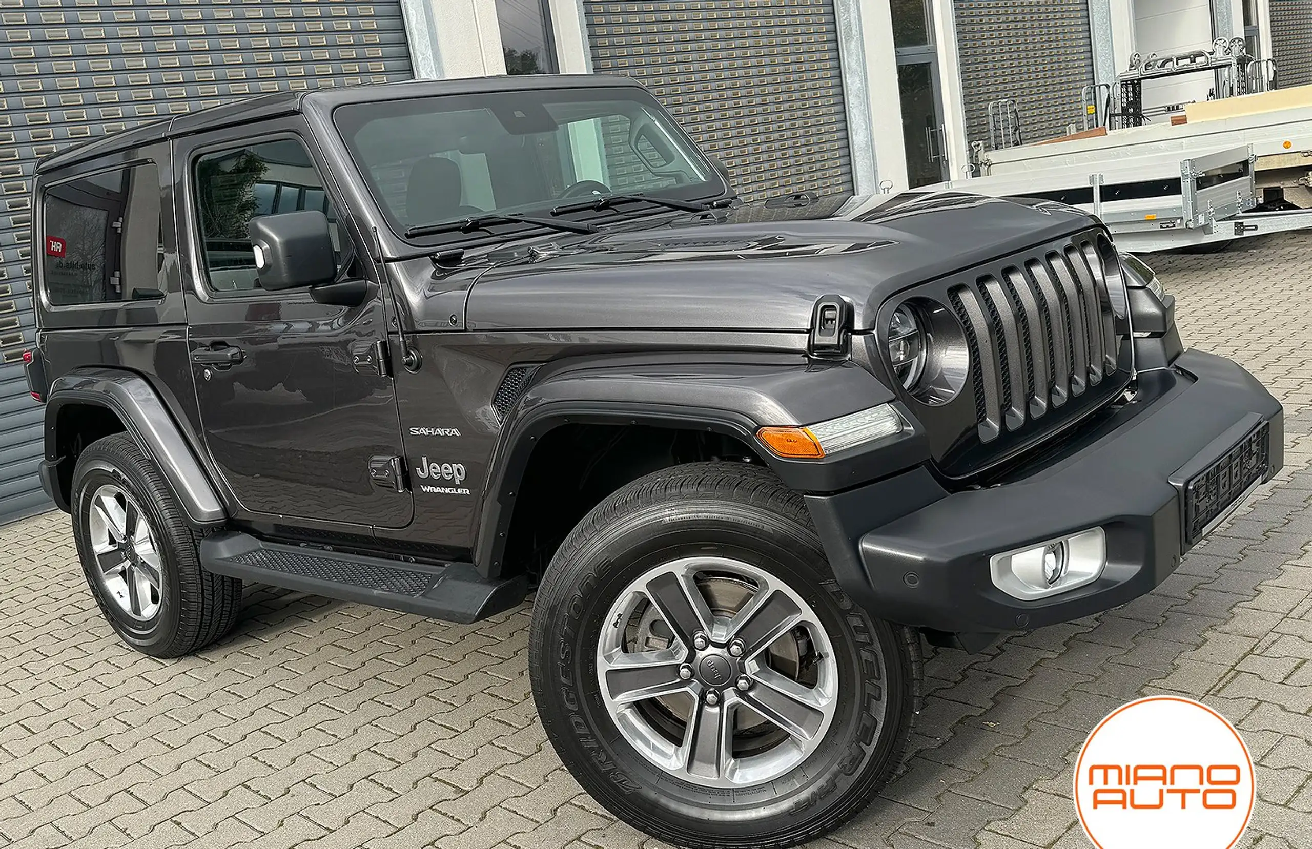 Jeep - Wrangler