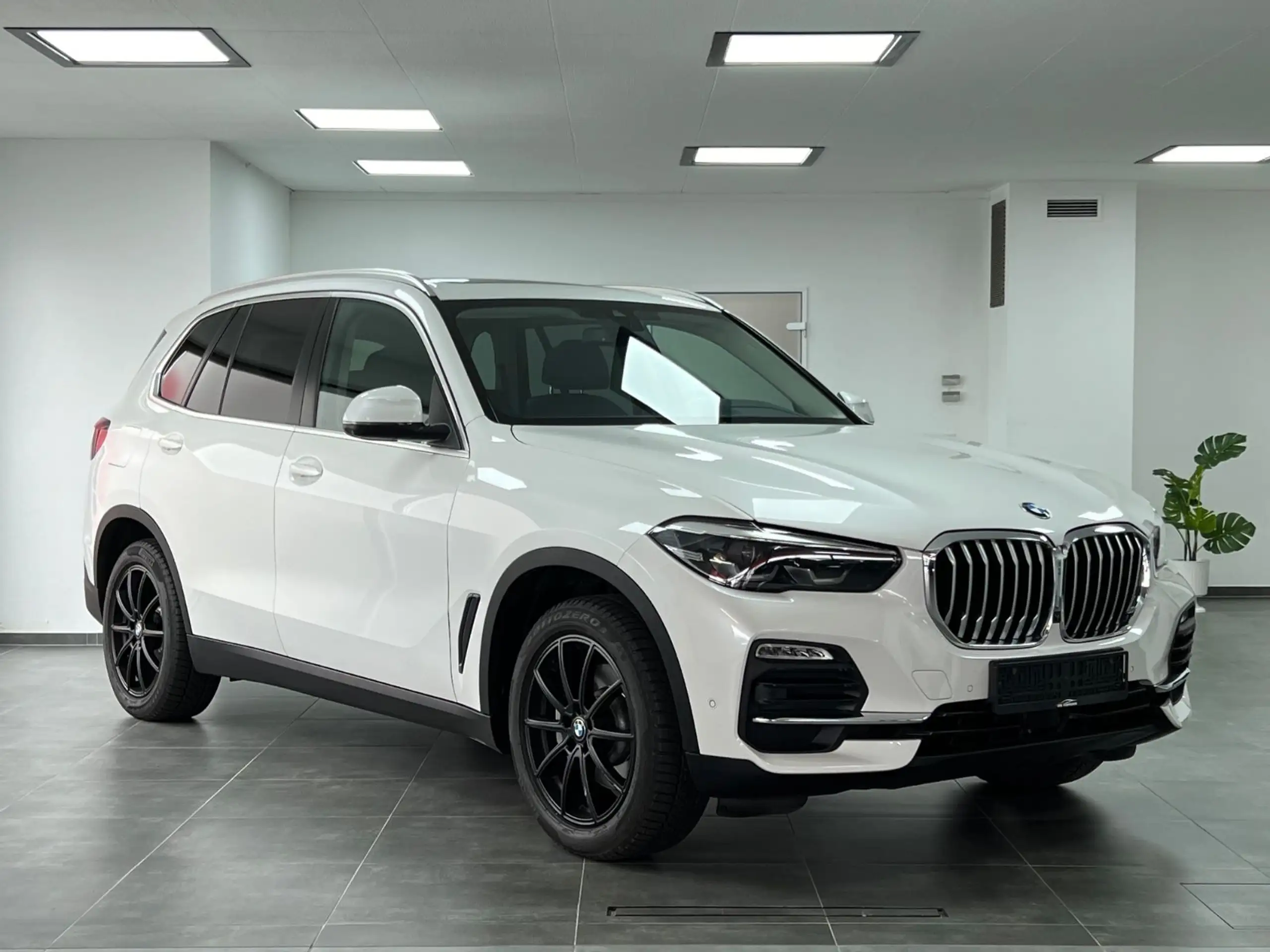 BMW - X5