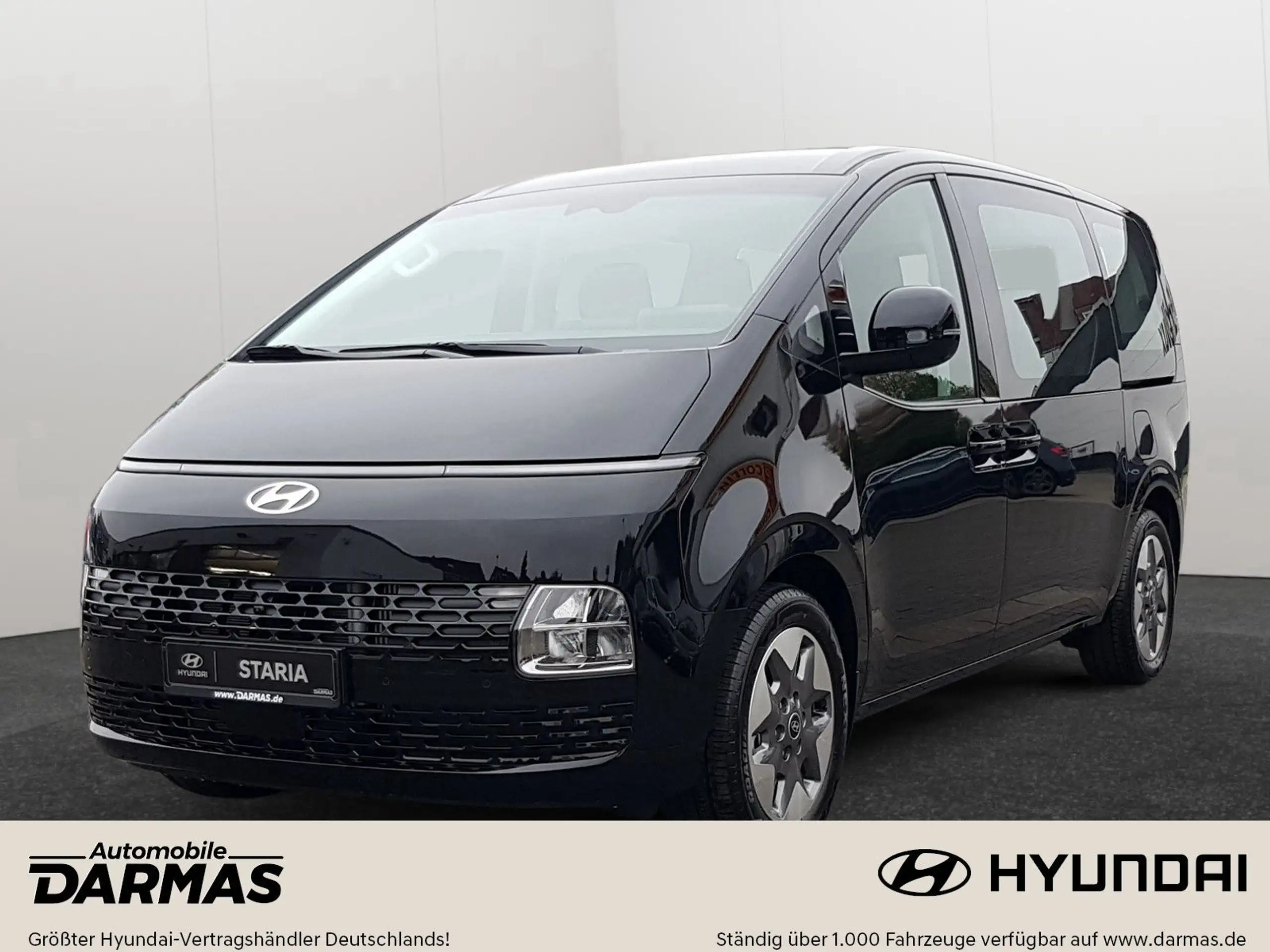 Hyundai - STARIA