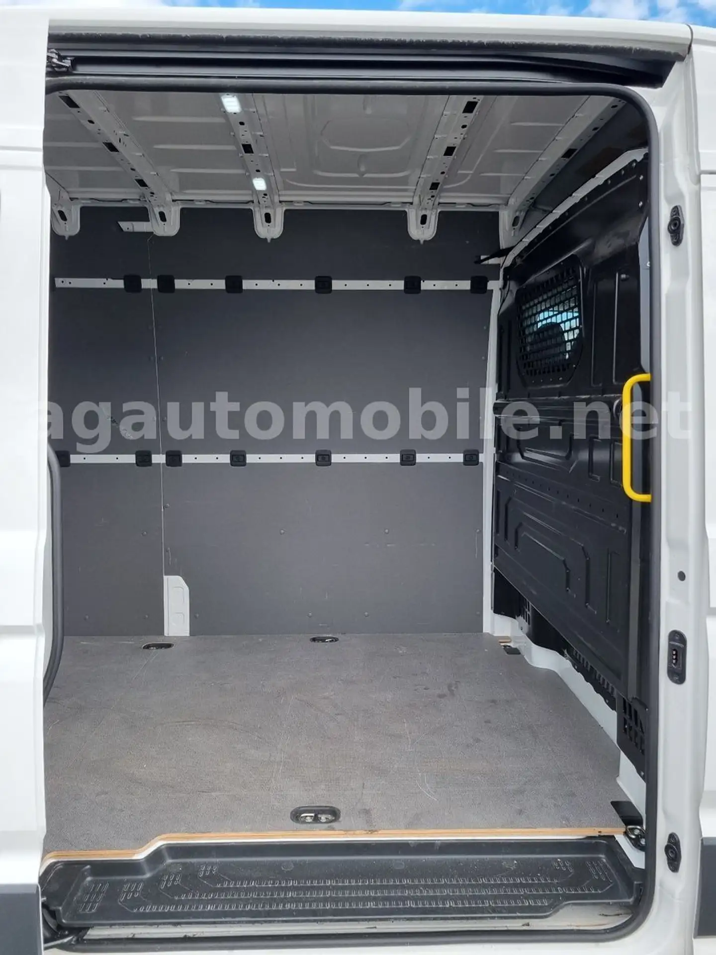 Volkswagen - Crafter