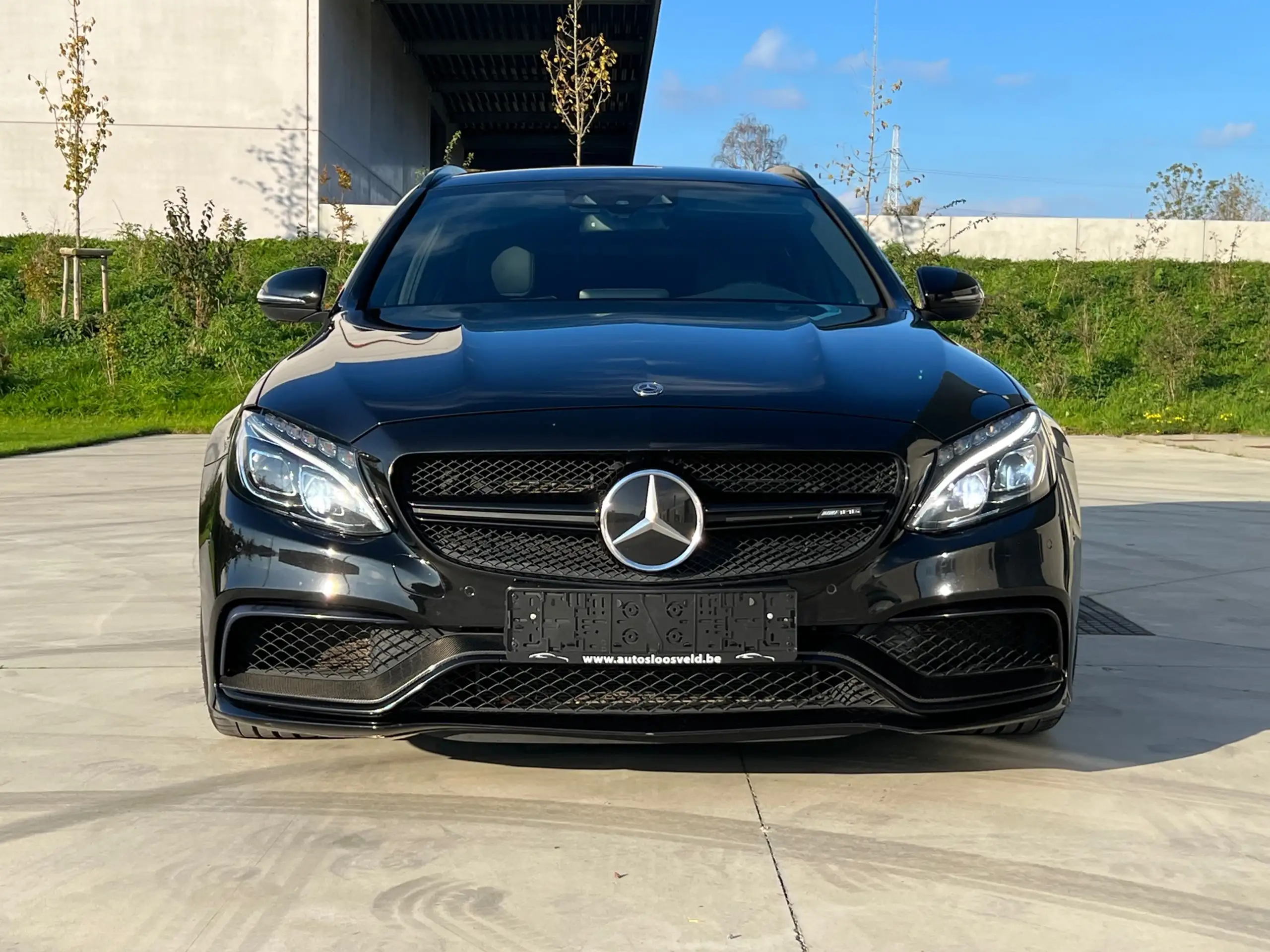 Mercedes-Benz - C 63 AMG