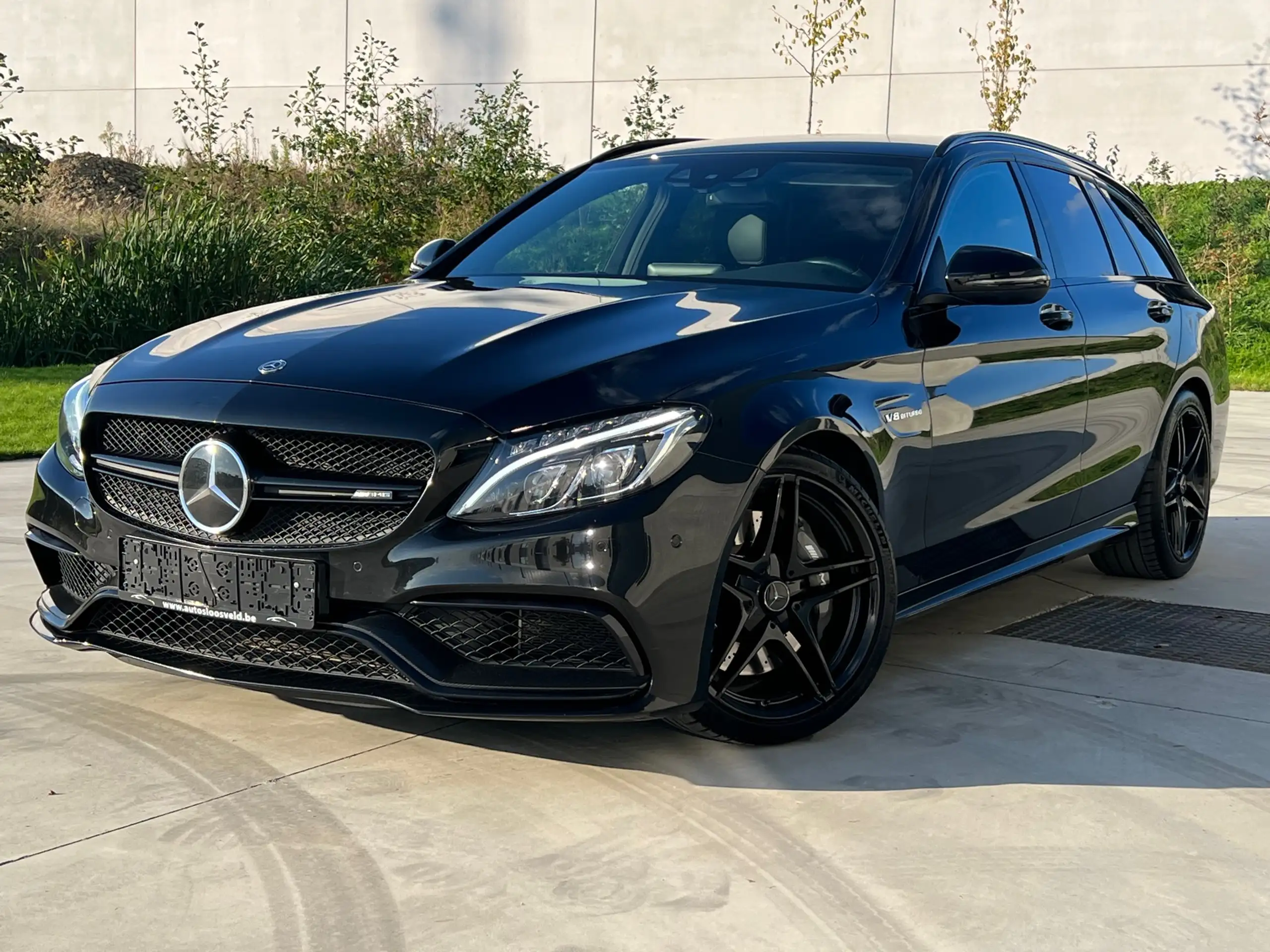 Mercedes-Benz - C 63 AMG