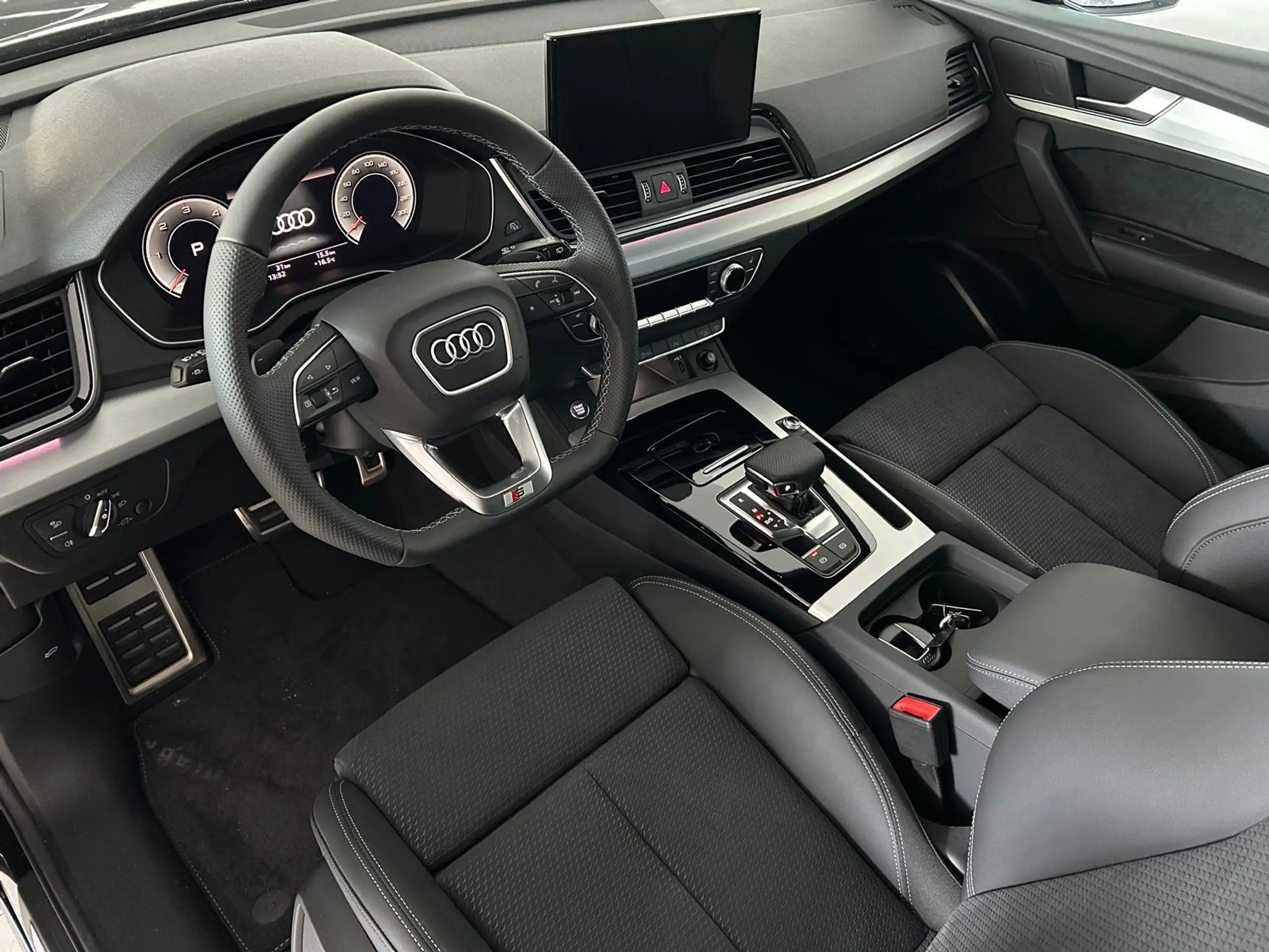 Audi - Q5