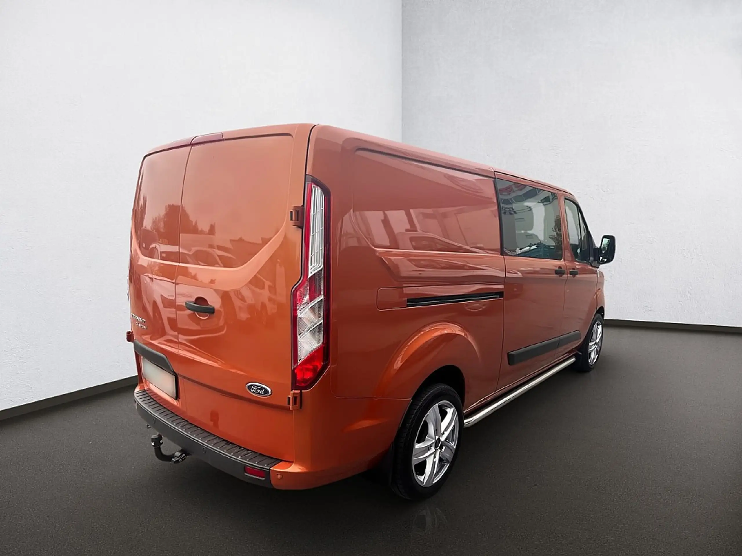 Ford - Transit Custom