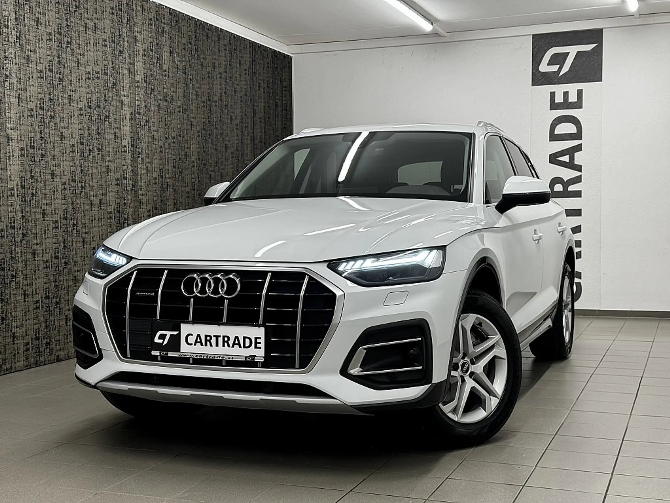 Audi - Q5