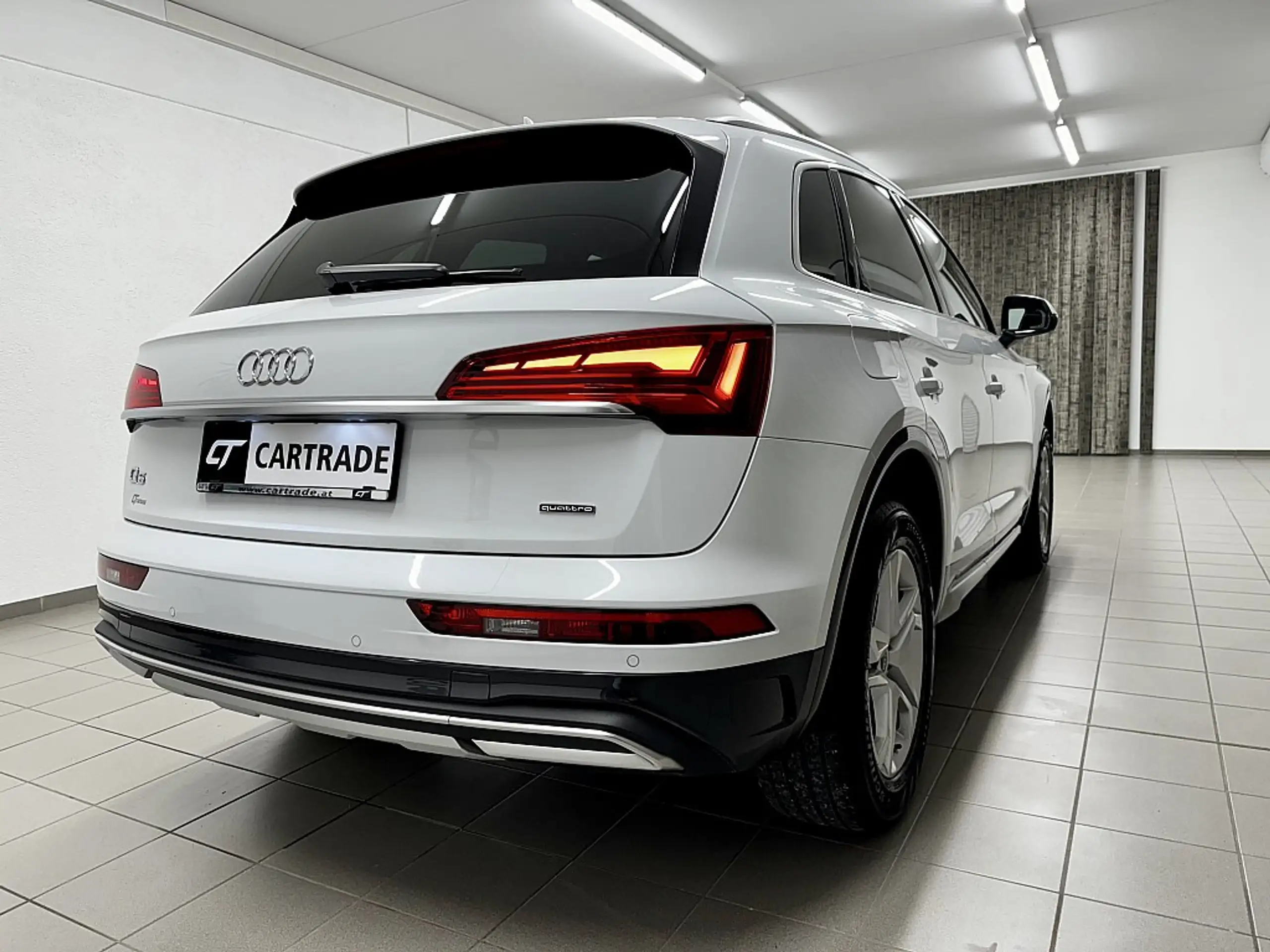 Audi - Q5