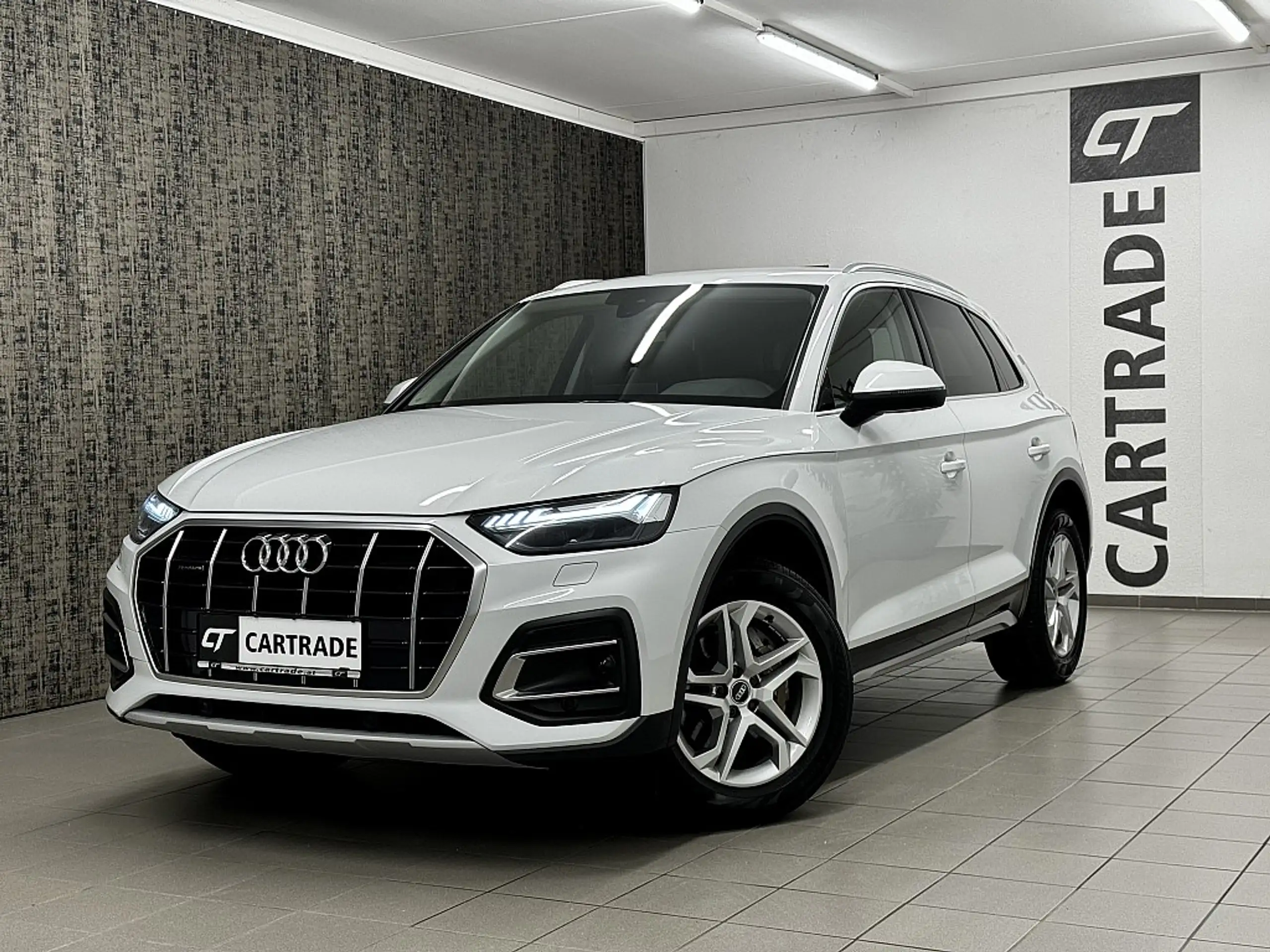 Audi - Q5