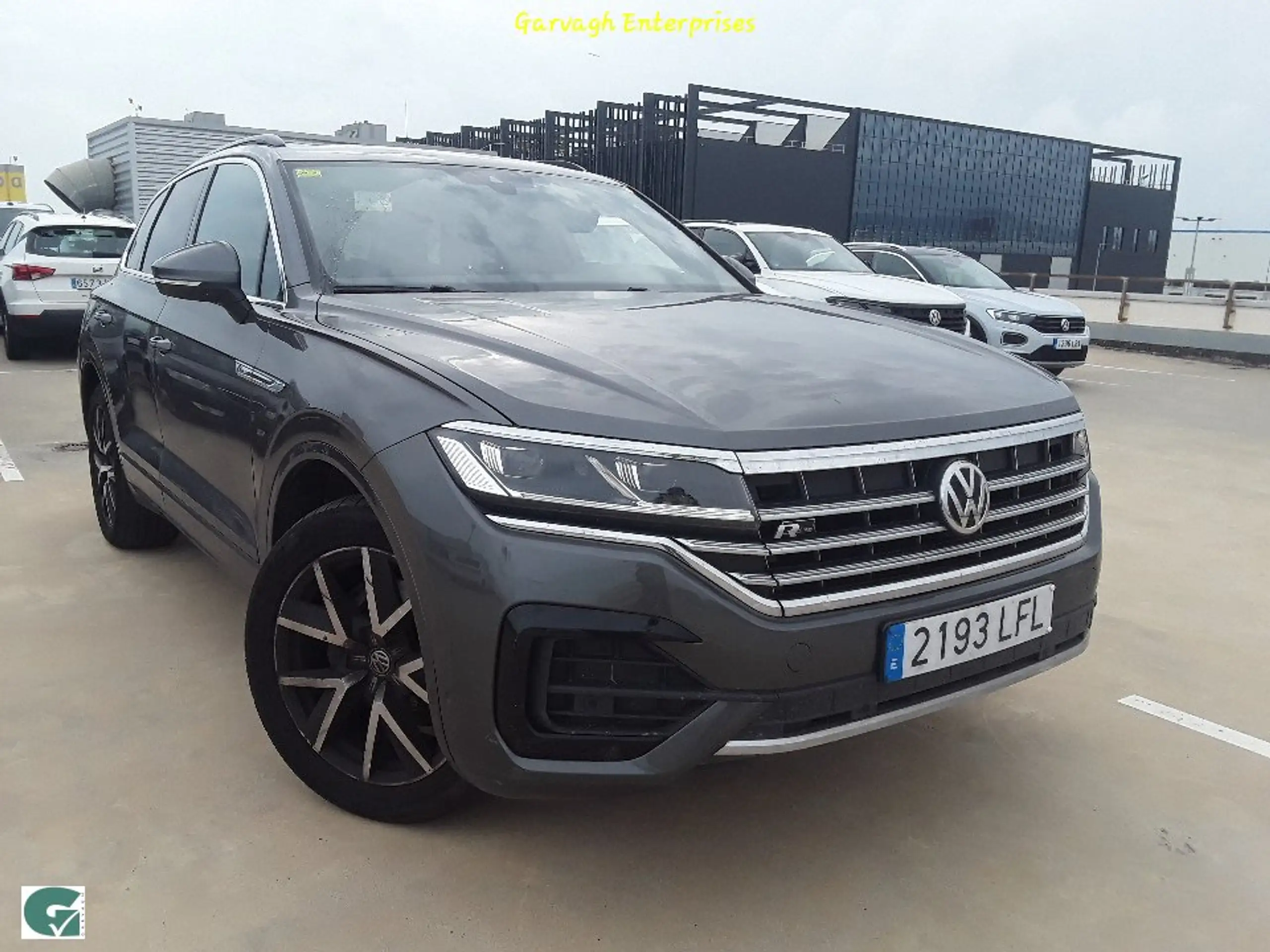 Volkswagen - Touareg