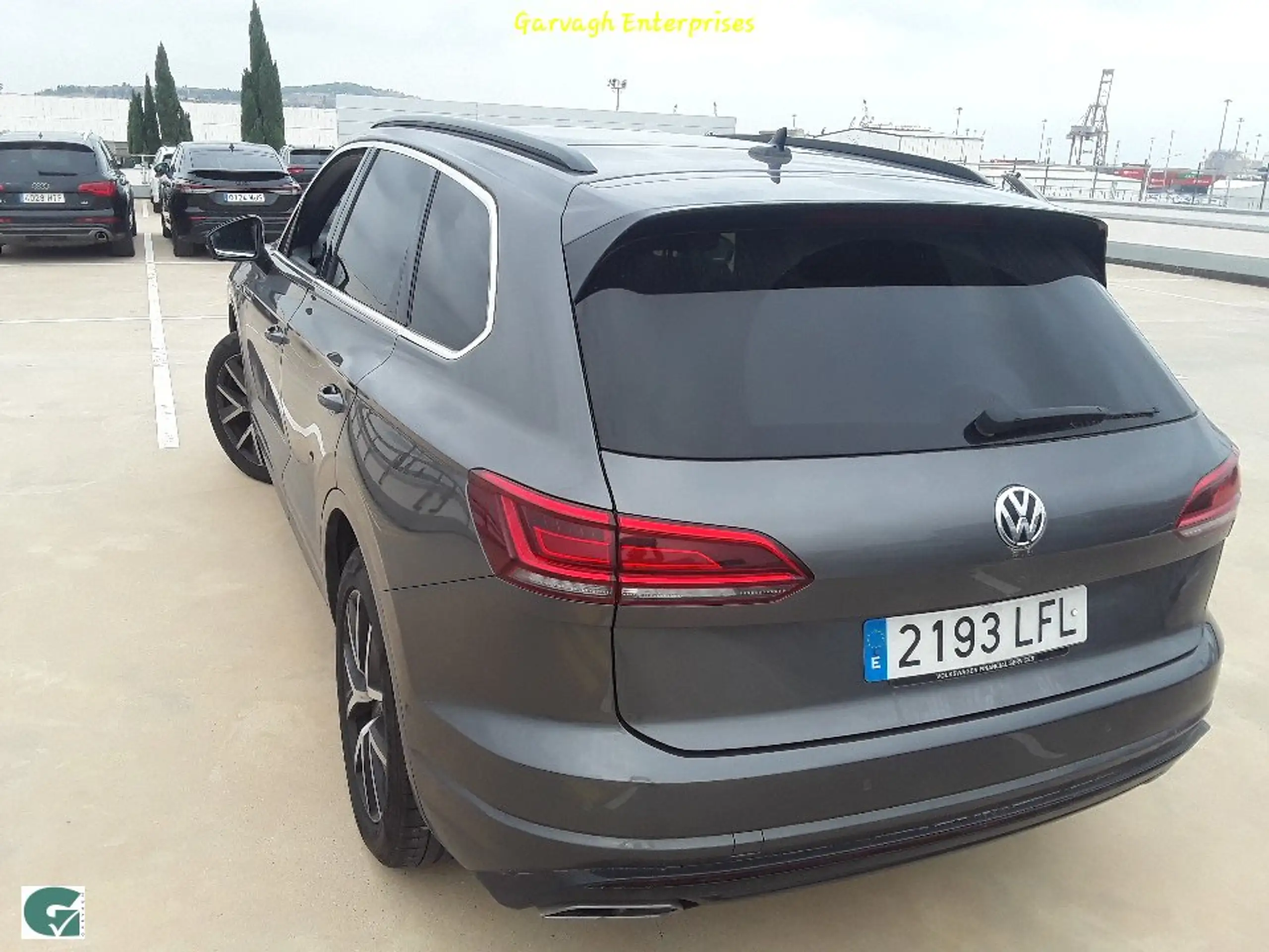 Volkswagen - Touareg