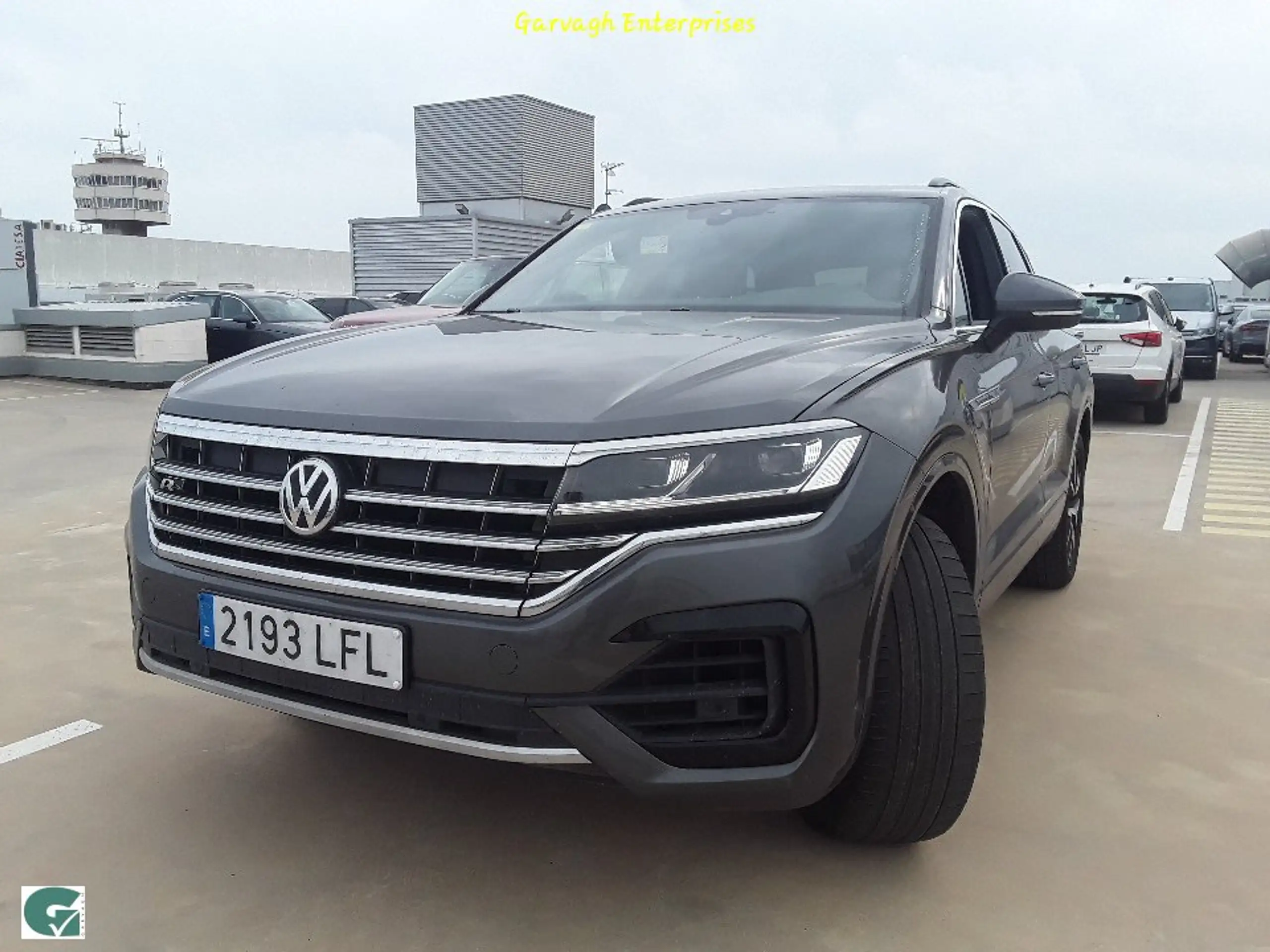 Volkswagen - Touareg