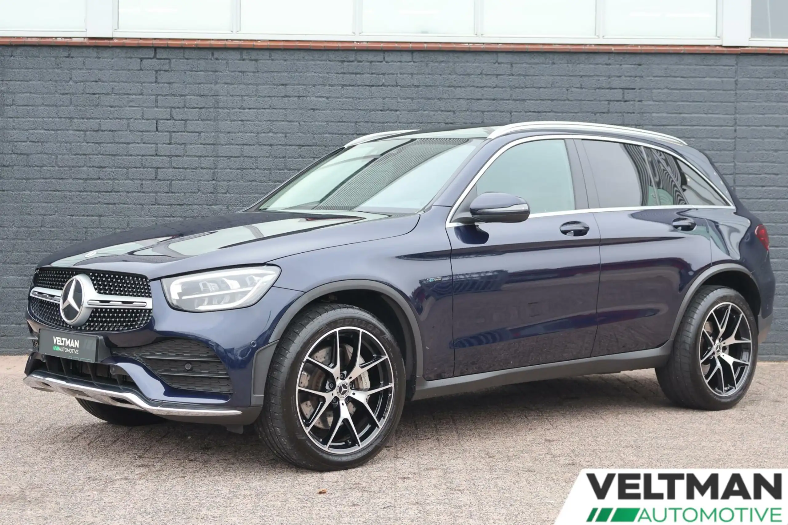 Mercedes-Benz GLC 300 2021