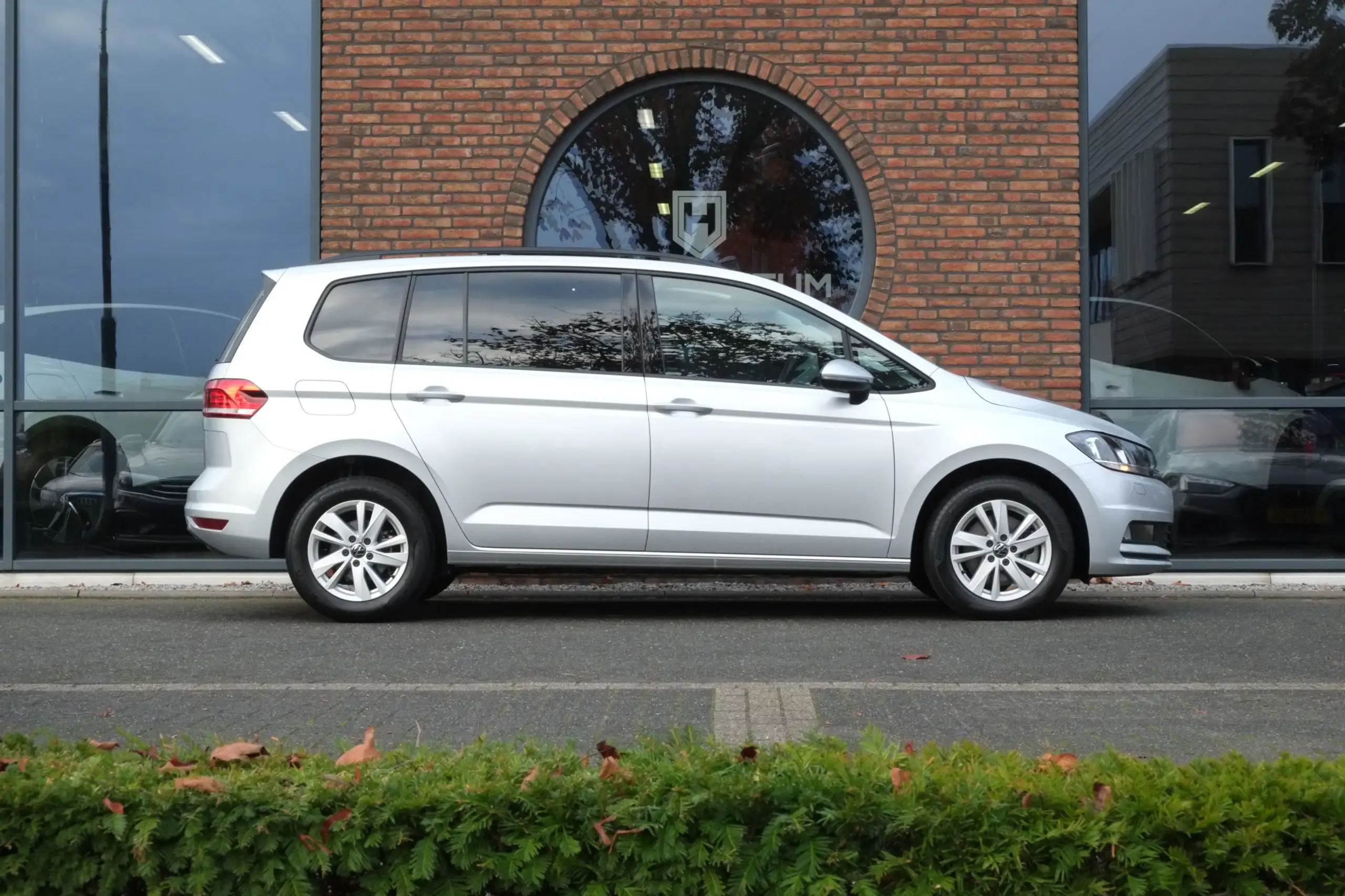 Volkswagen - Touran