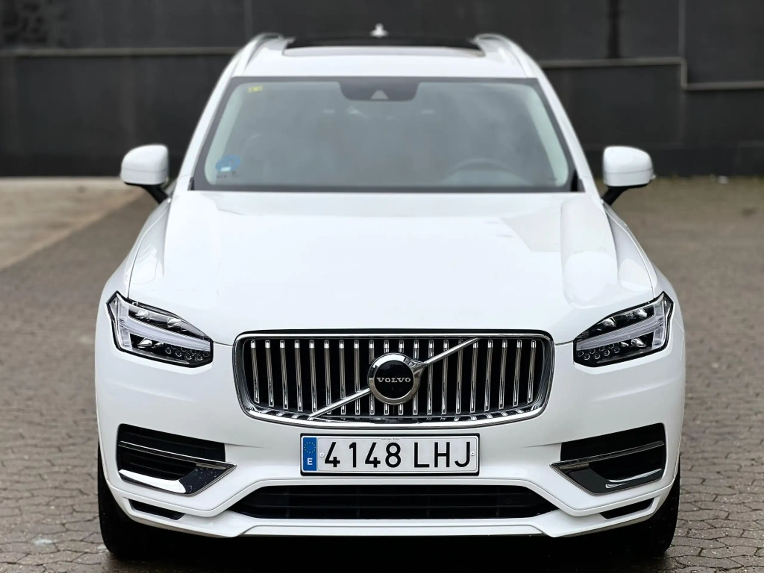 Volvo - XC90