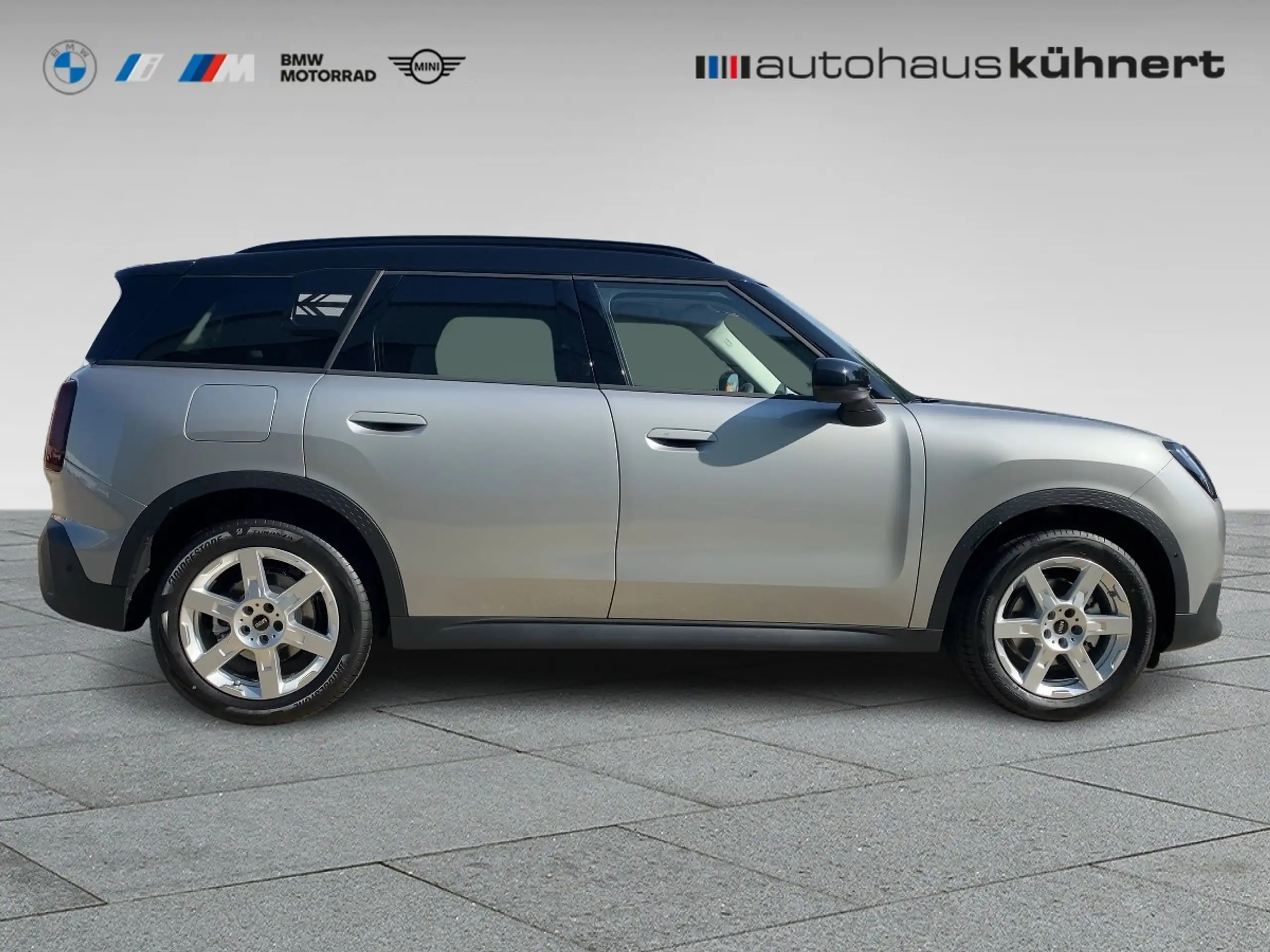 MINI - Cooper D Countryman