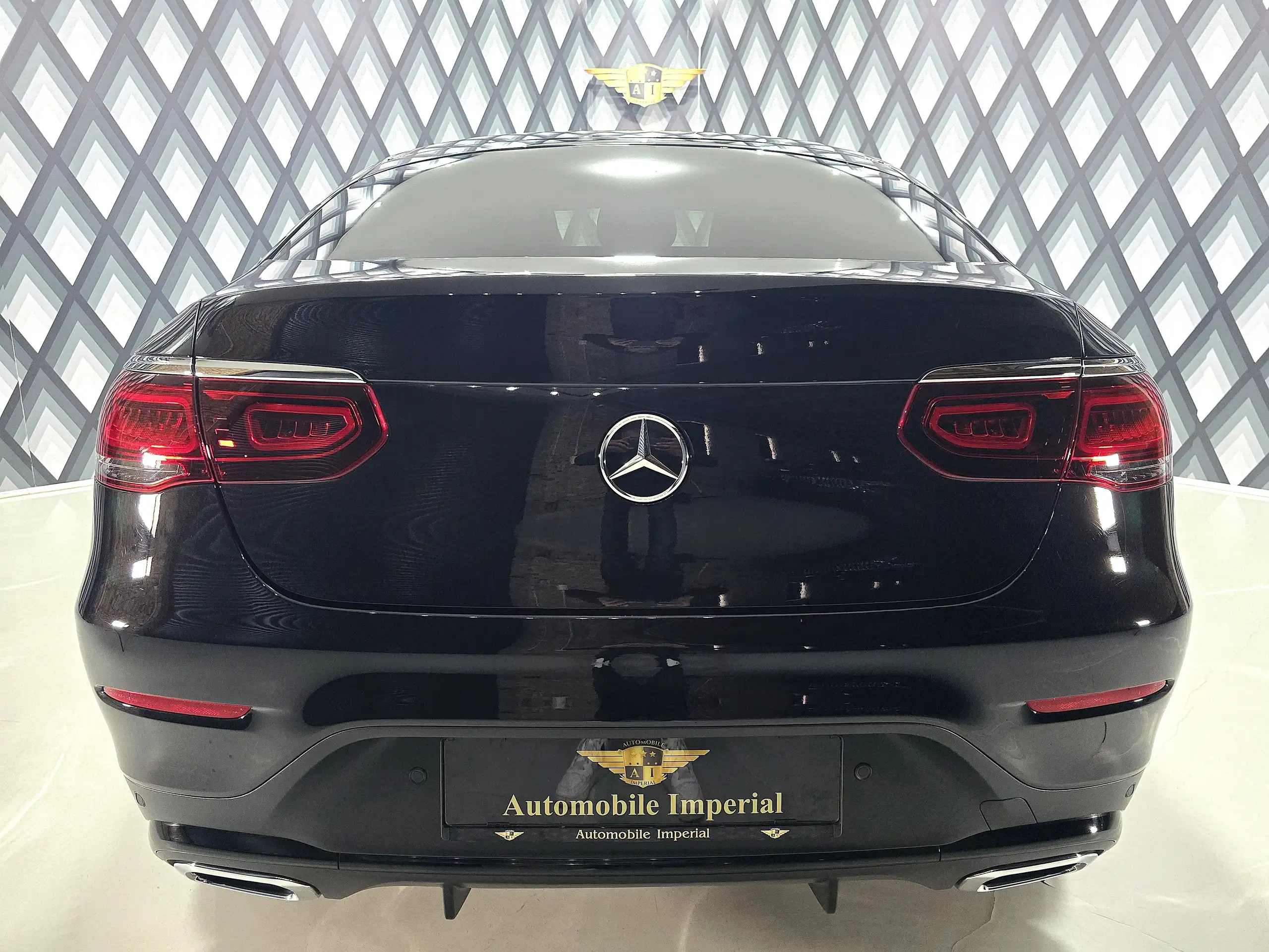 Mercedes-Benz - GLC 220