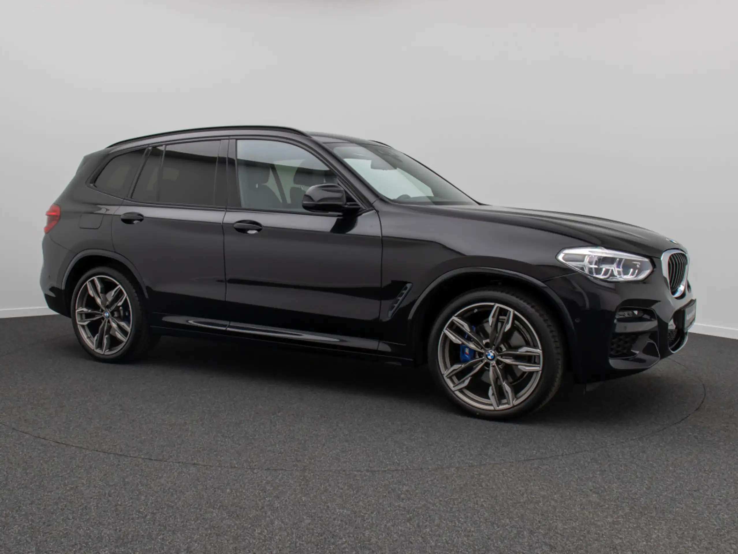 BMW - X3