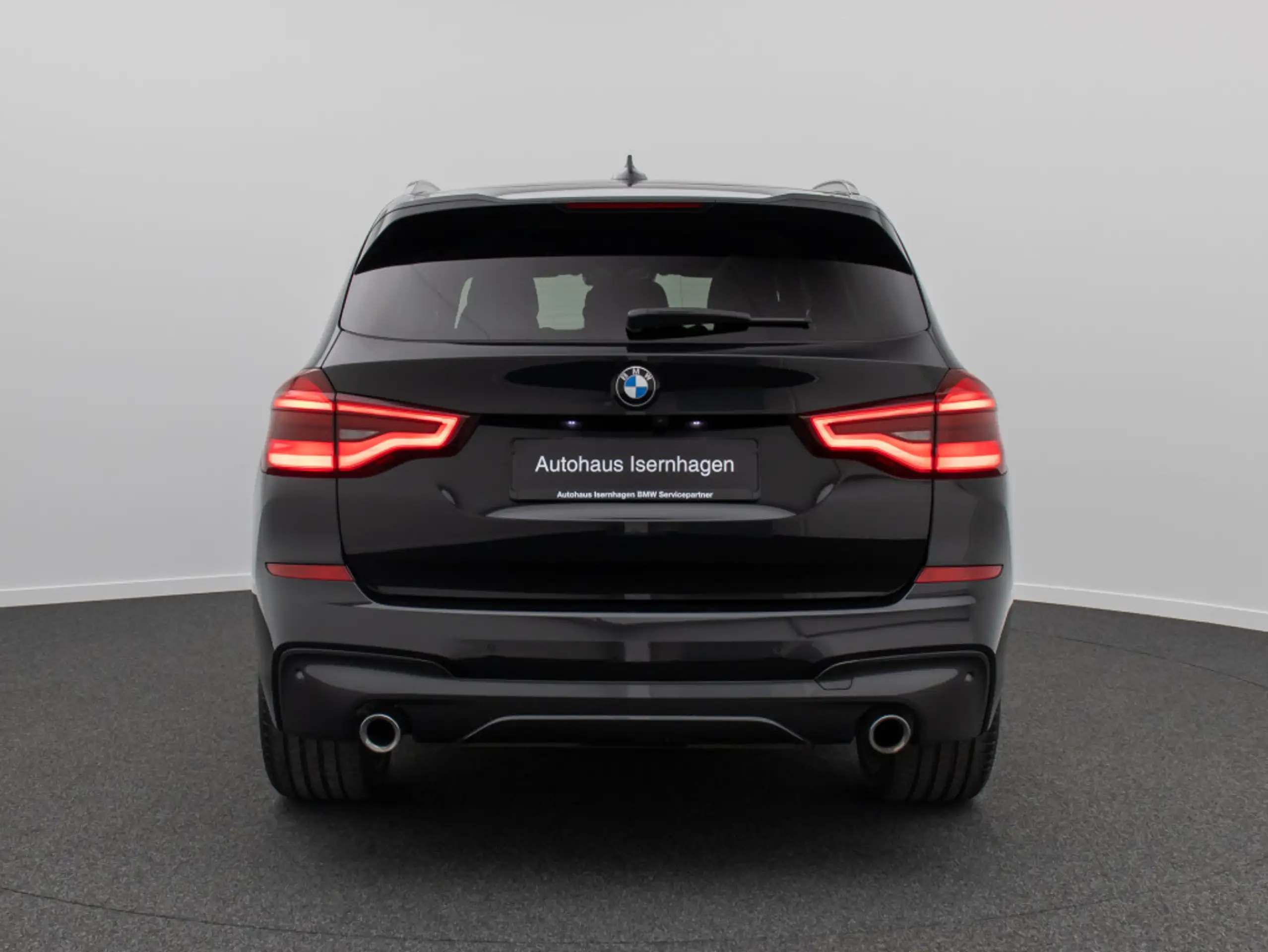 BMW - X3