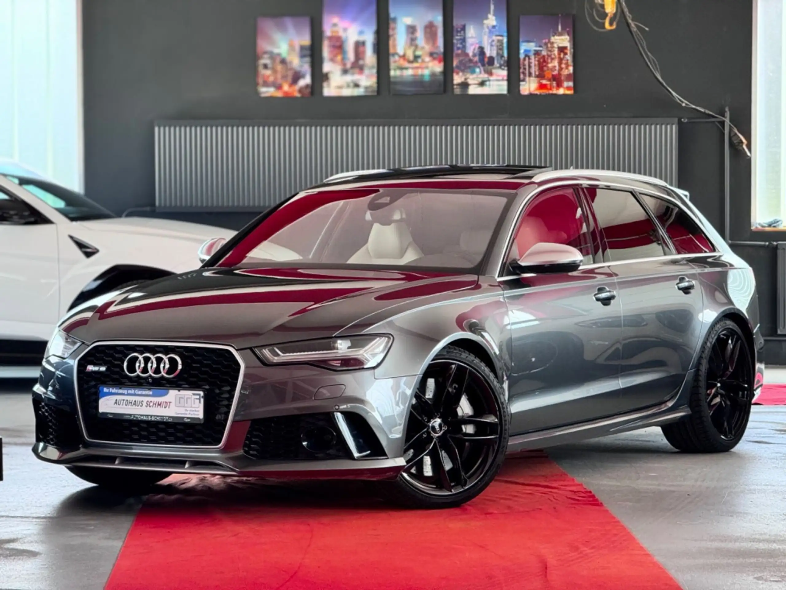 Audi - RS6