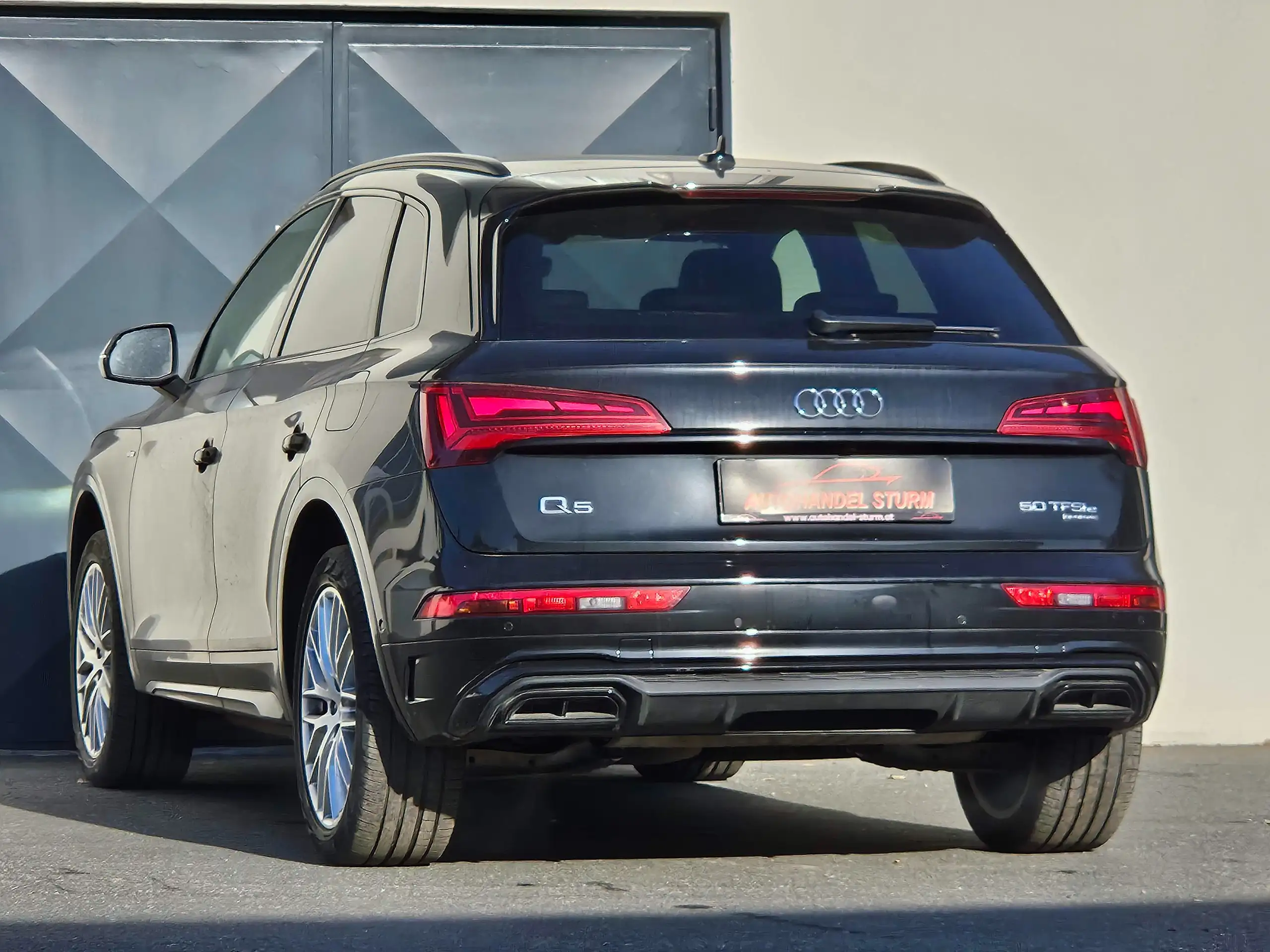 Audi - Q5